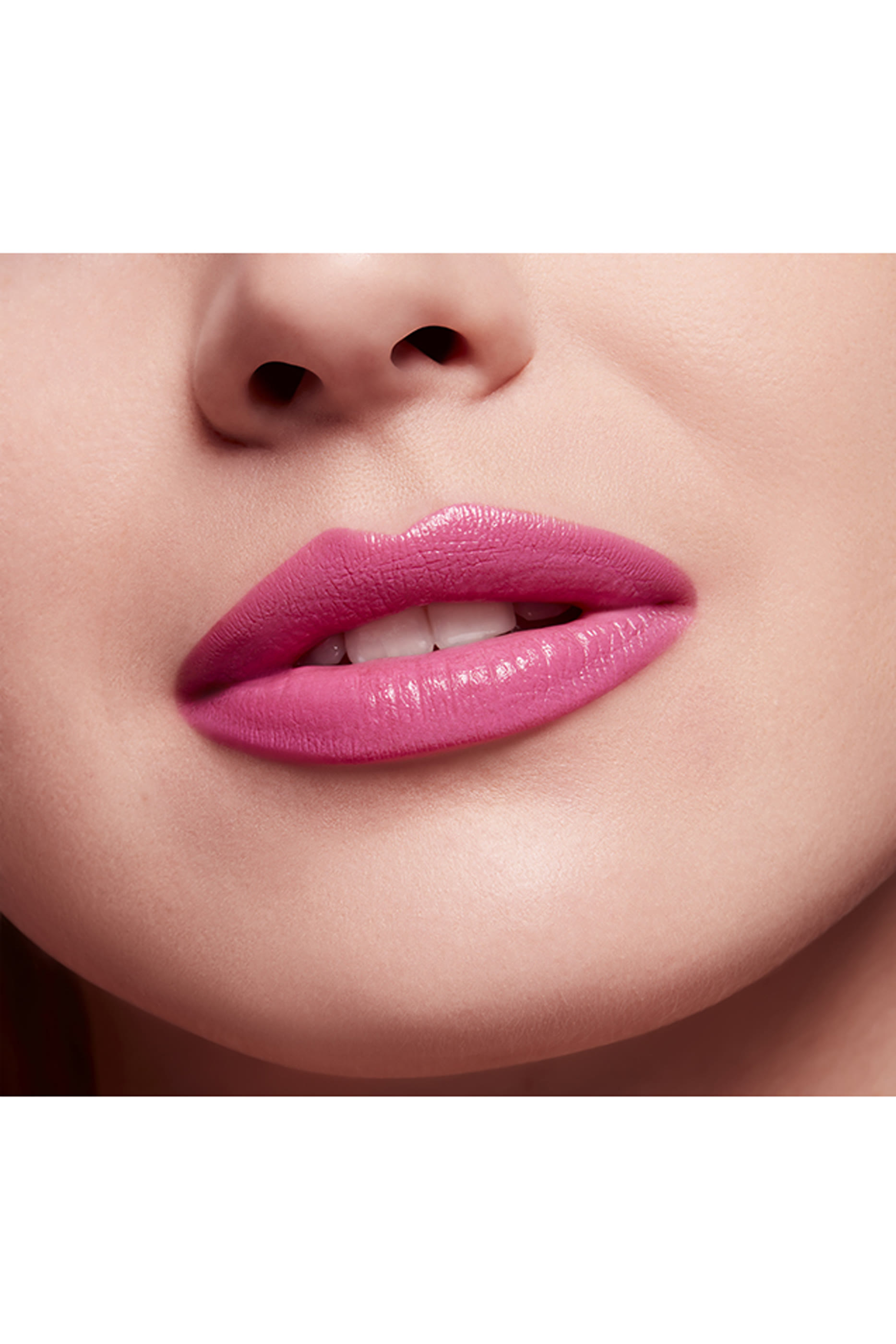 أحمر شفاه امبليفايد