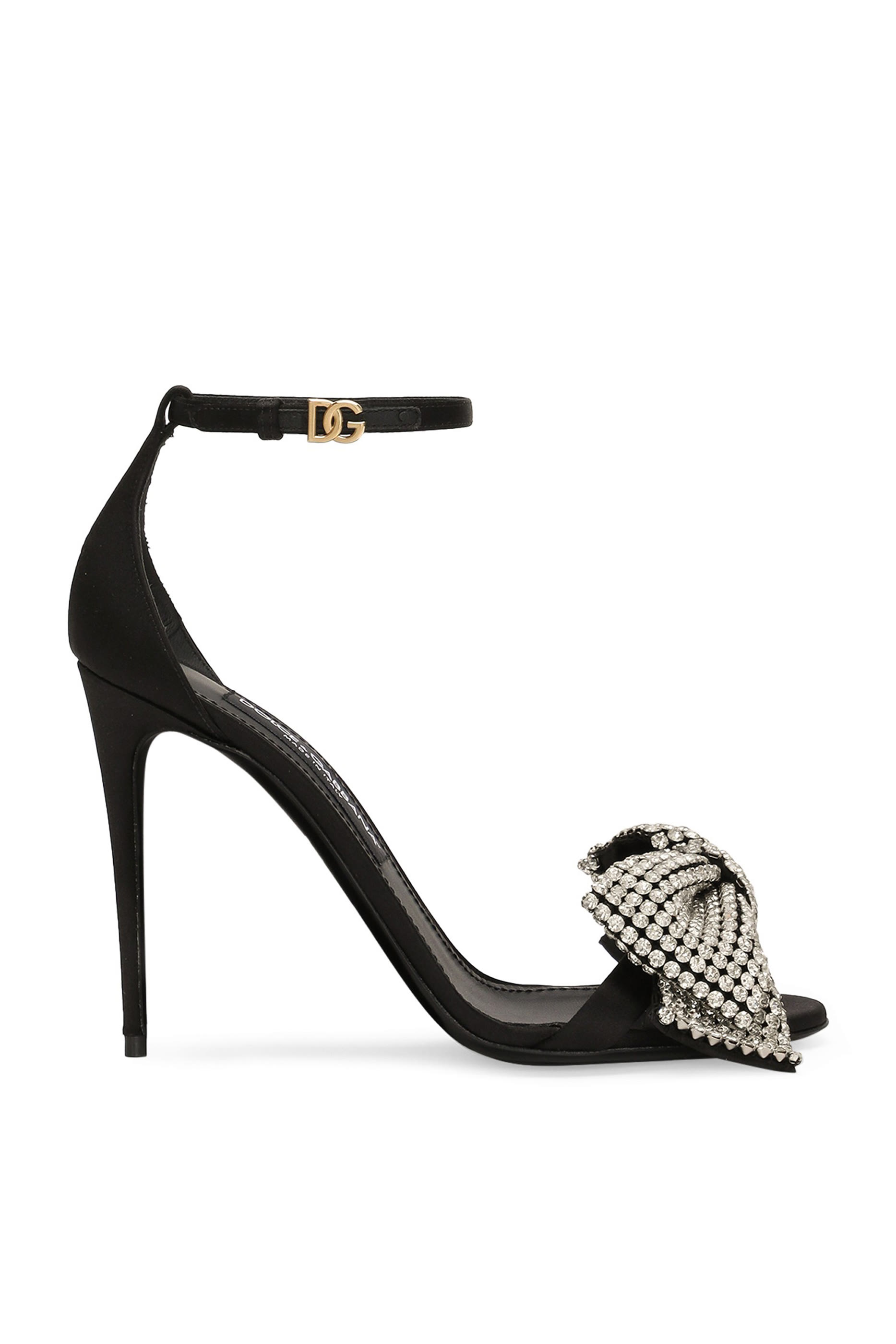 صندل ساتان 105 مزين بربطة فيونكة مرصعة بكريستال