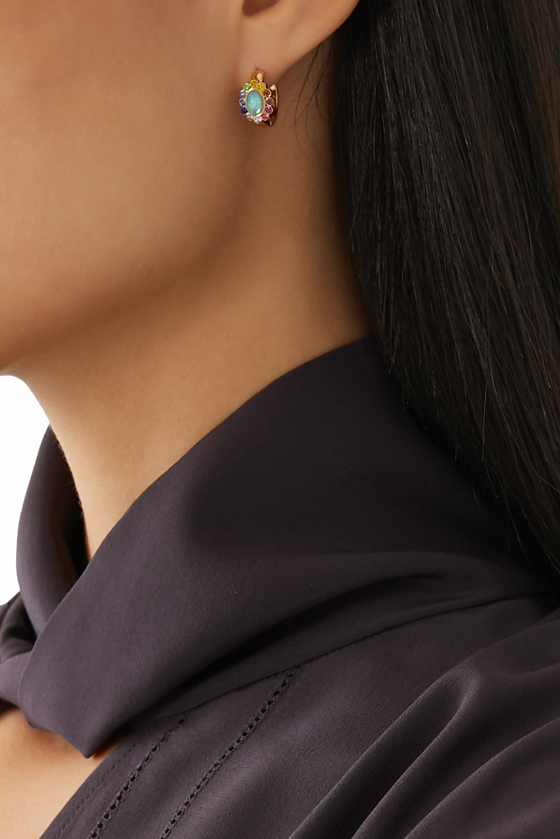 أقراط هاجي ريجنسي مزينة بالأوبال