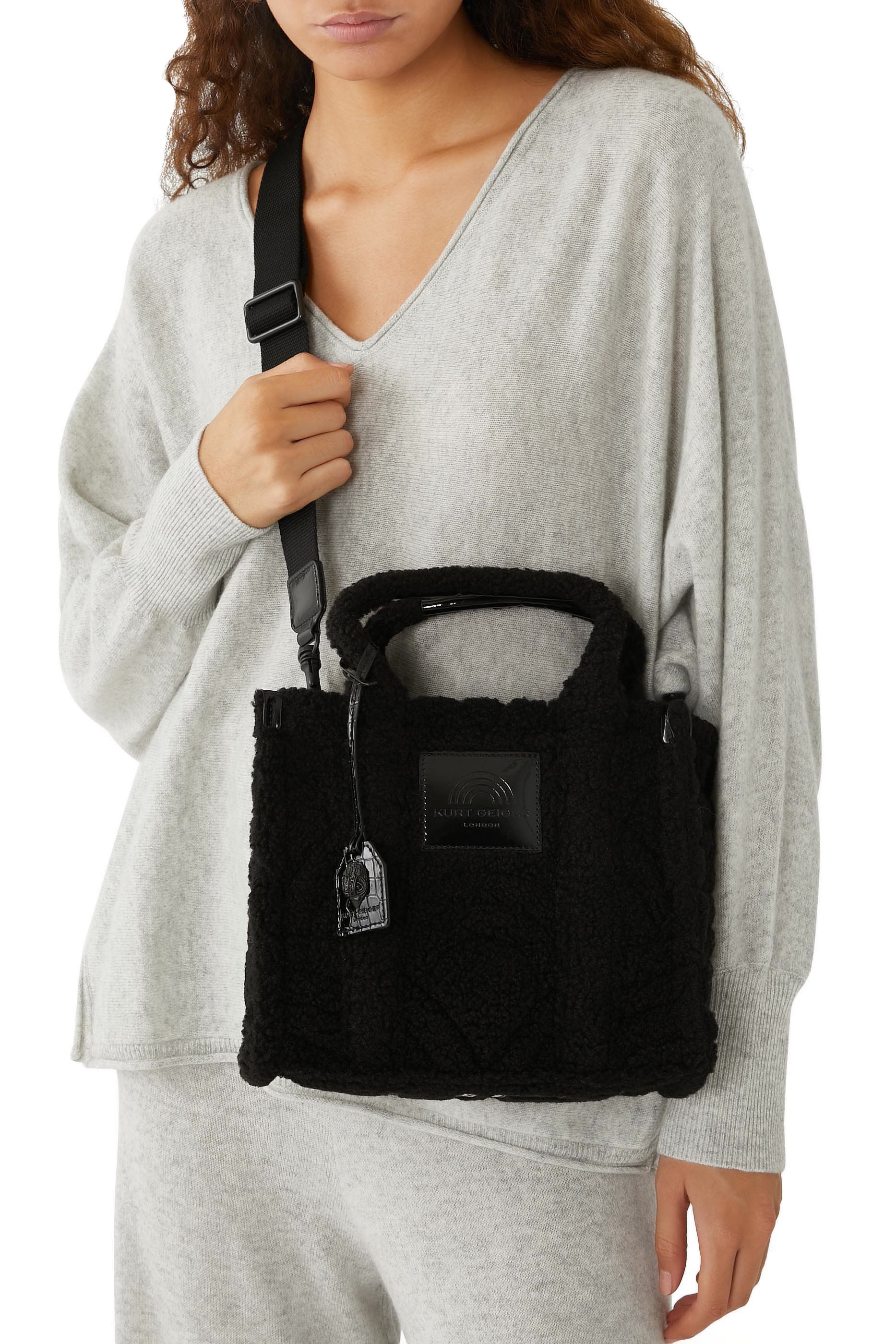 حقيبة يد صغيرة تيدي ساوث بانك