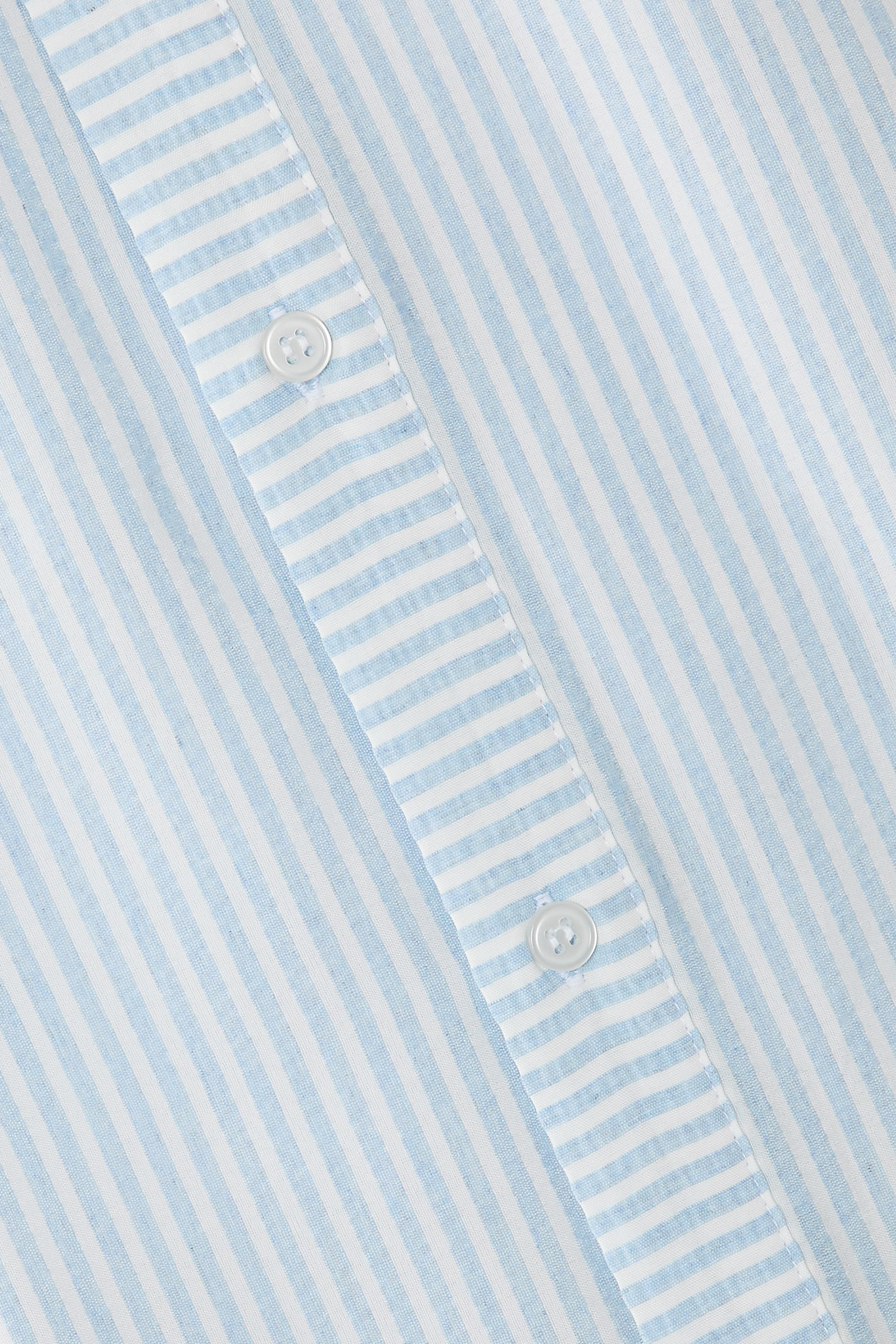 قميص فيكيشن