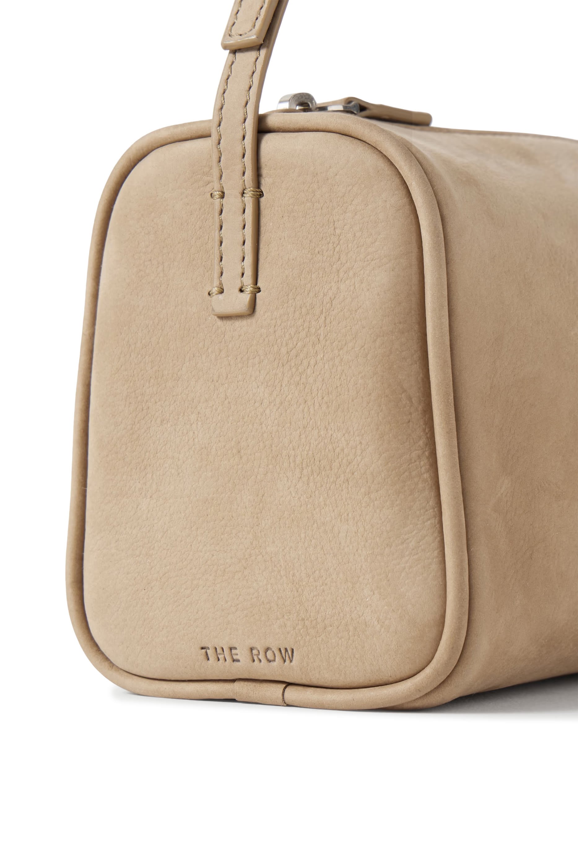 حقيبة ناينتيز