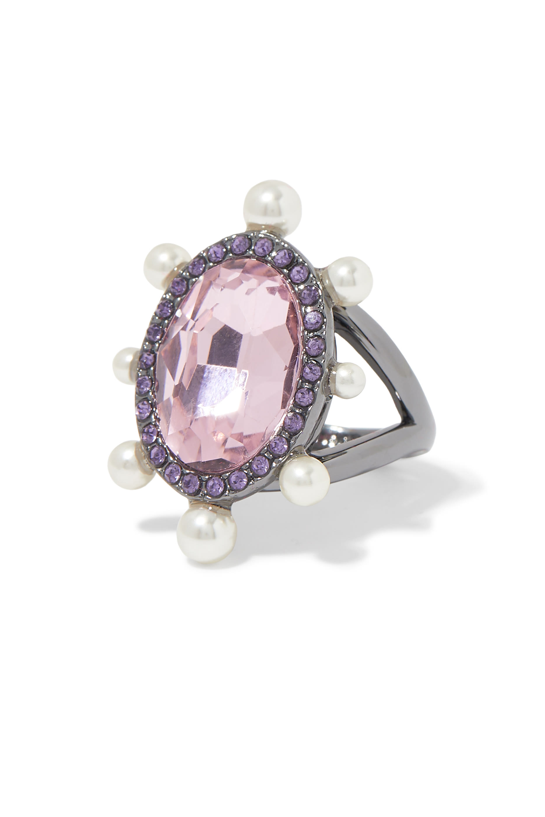 خاتم كوكتيل بتصميم بيضاوي