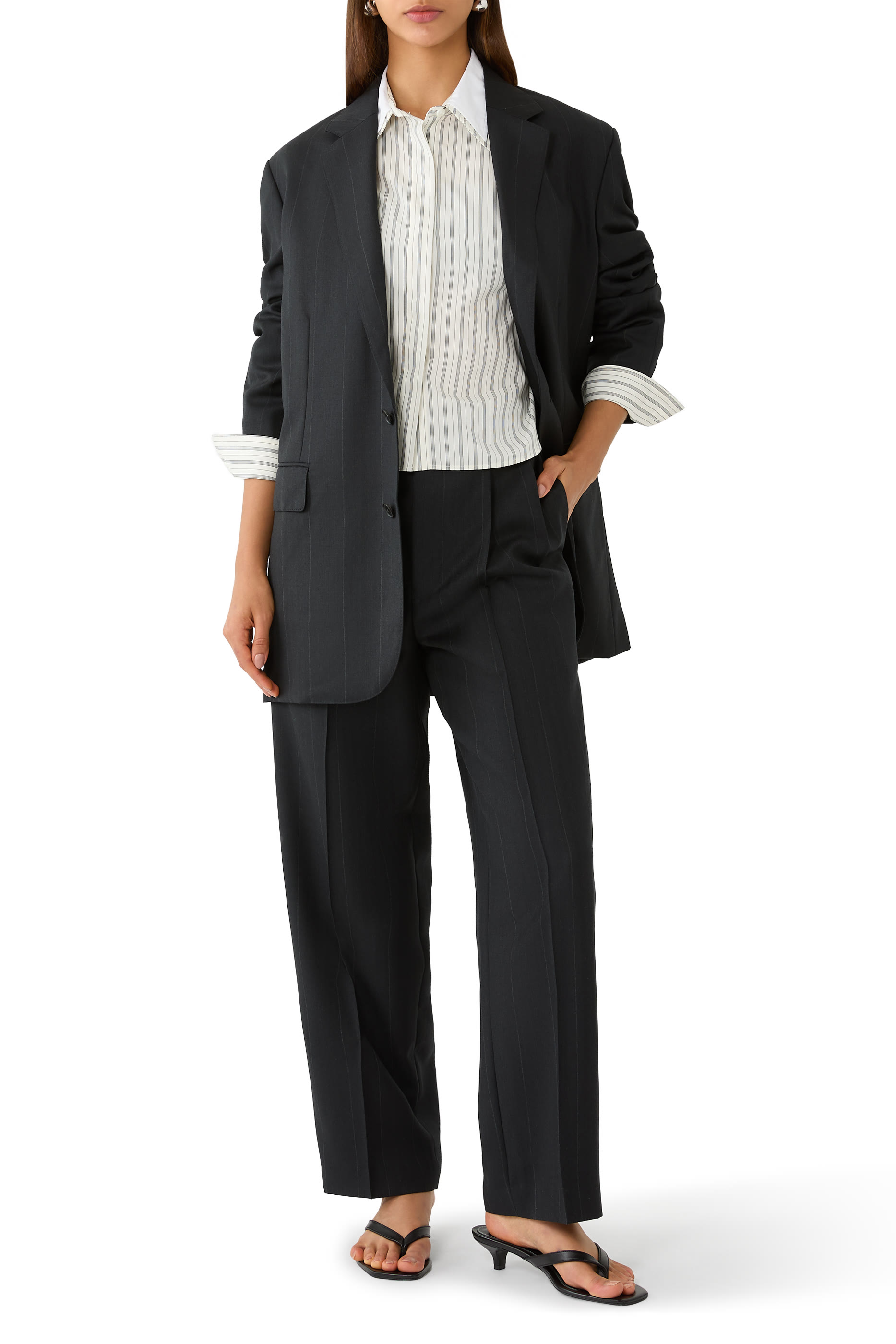 بنطال بطيتين