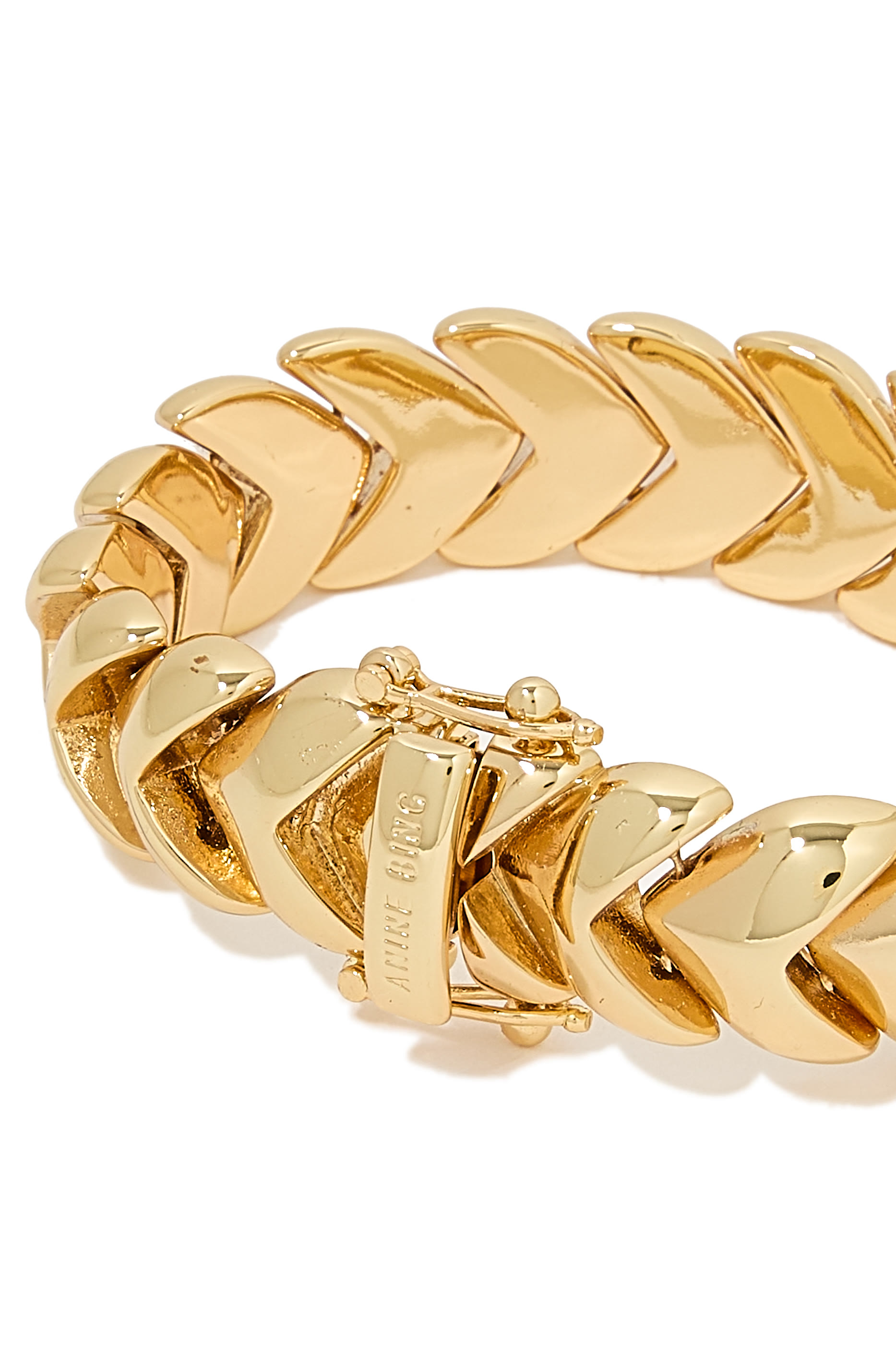 سوار على شكل قلب متعدد الطبقات