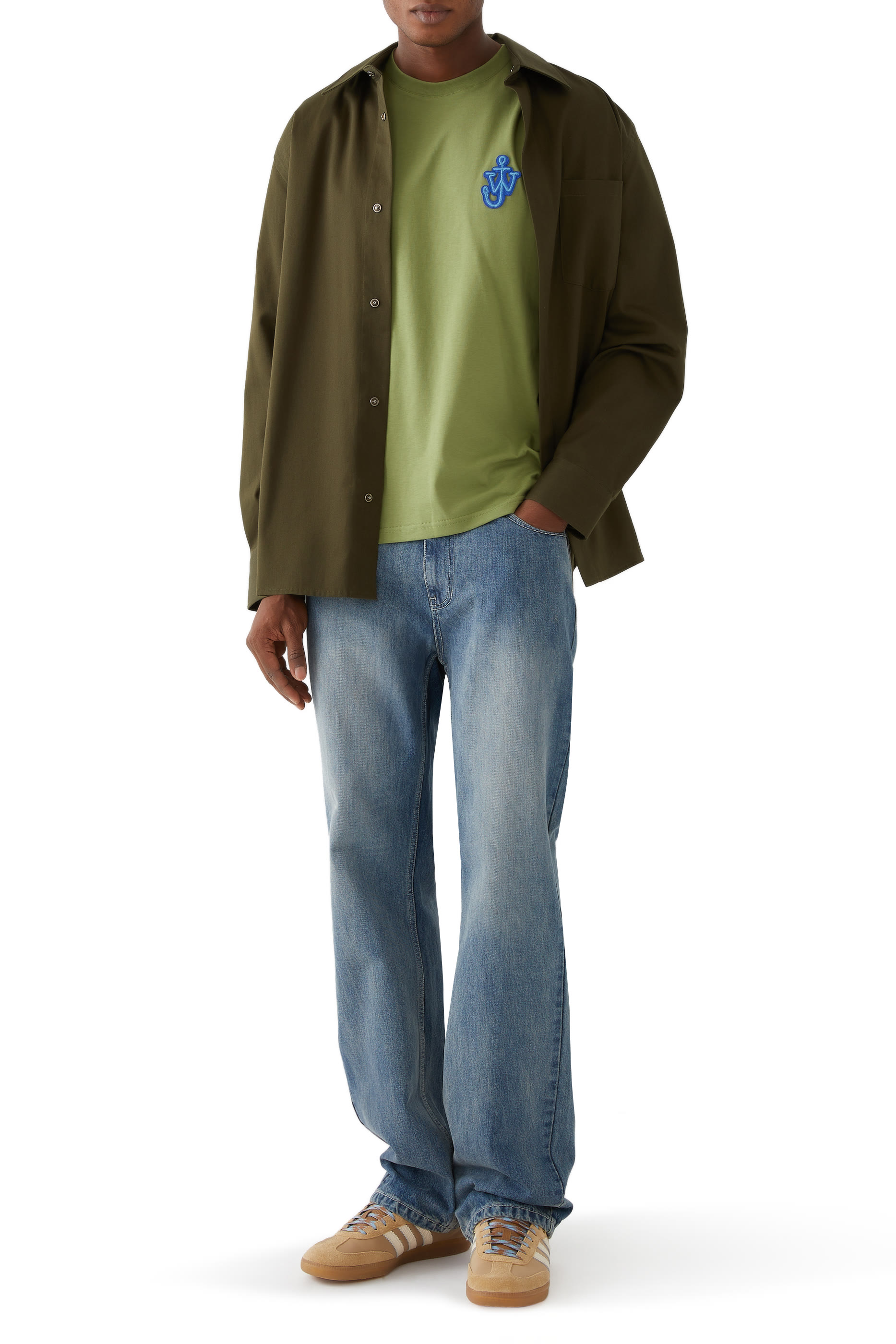 تيشيرت برقعة شعار المرساة