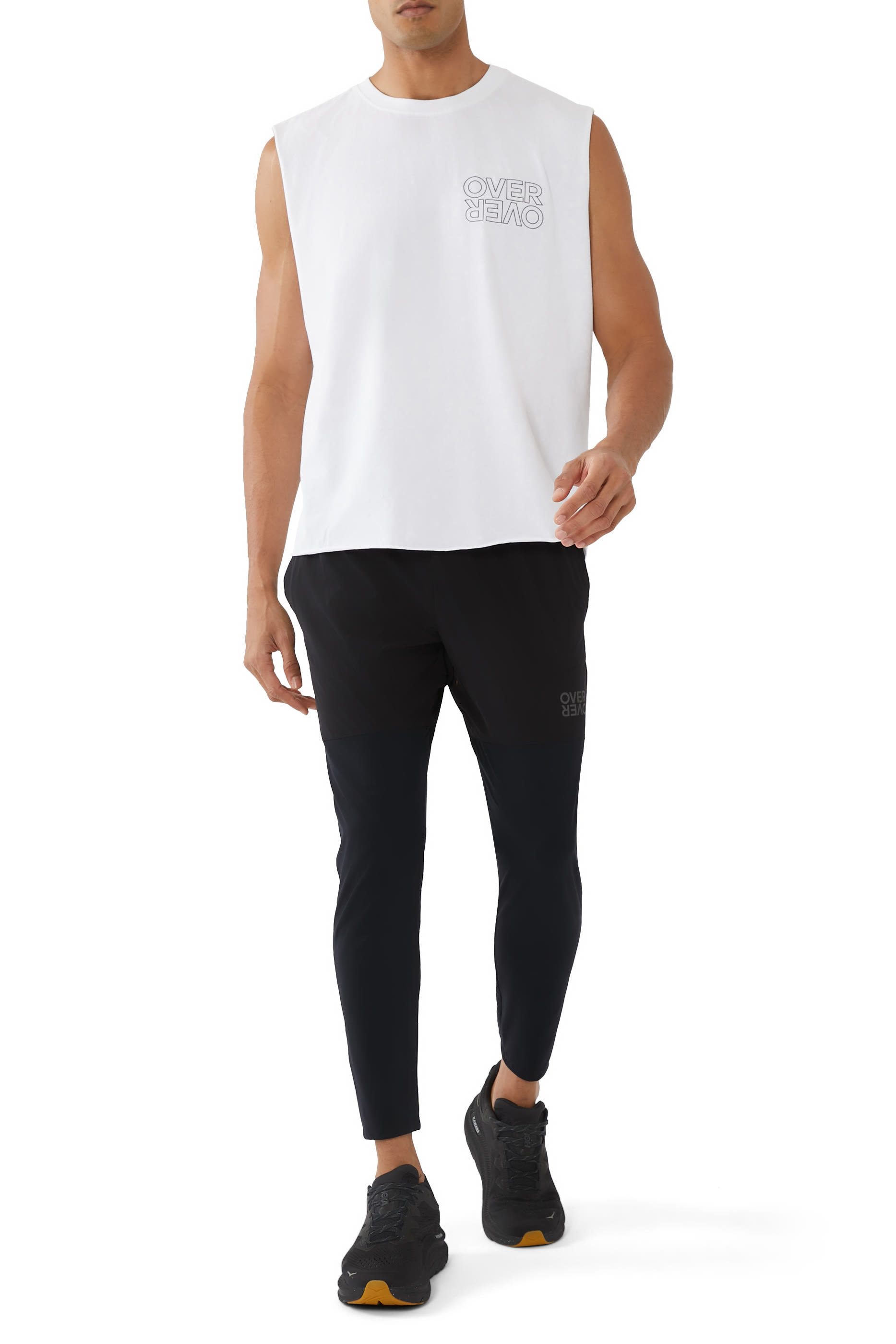 بنطال رياضي بشعار الماركة