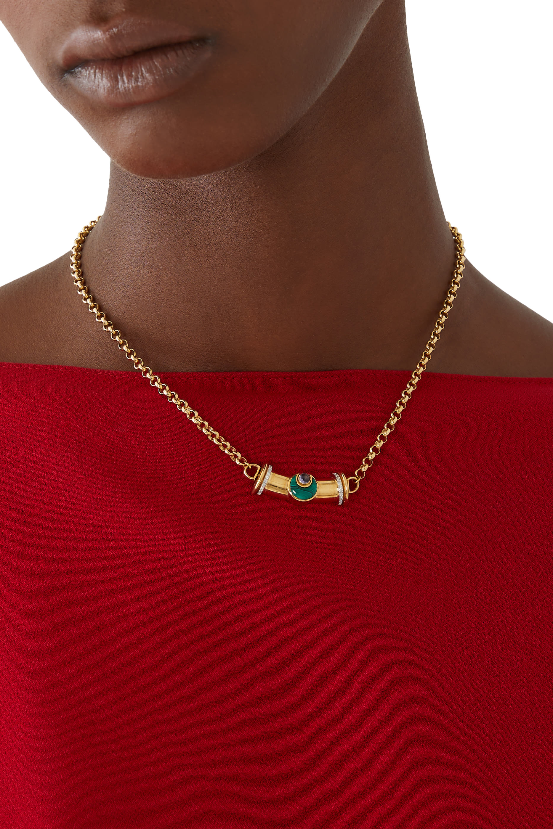 قلادة وريور مون مرصعة بالماس والملاكيت والجمشت، ذهب أصفر عيار 18