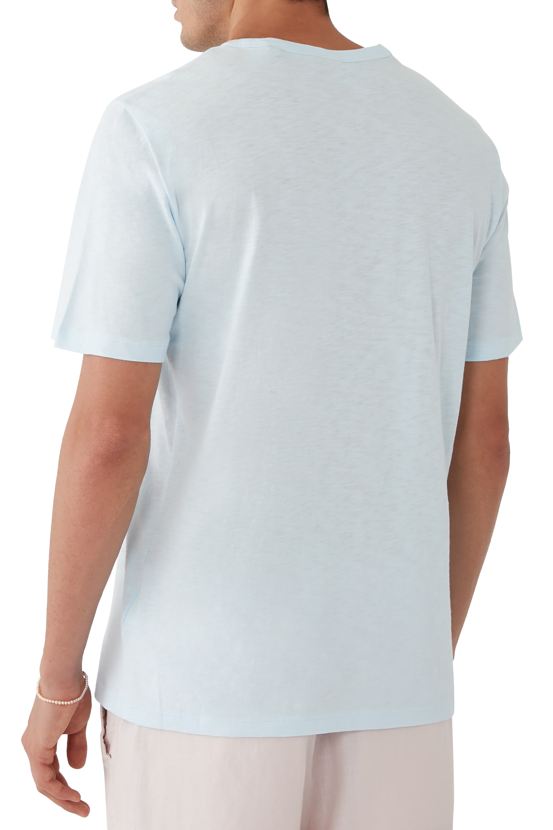 تيشيرت ايسنشال كوزموس