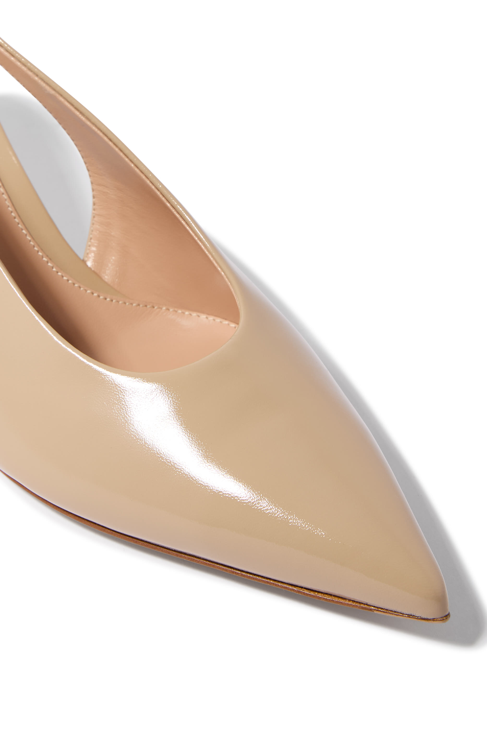 حذاء روبي كلاسيكي 55 بسير خلفي جلد لامع