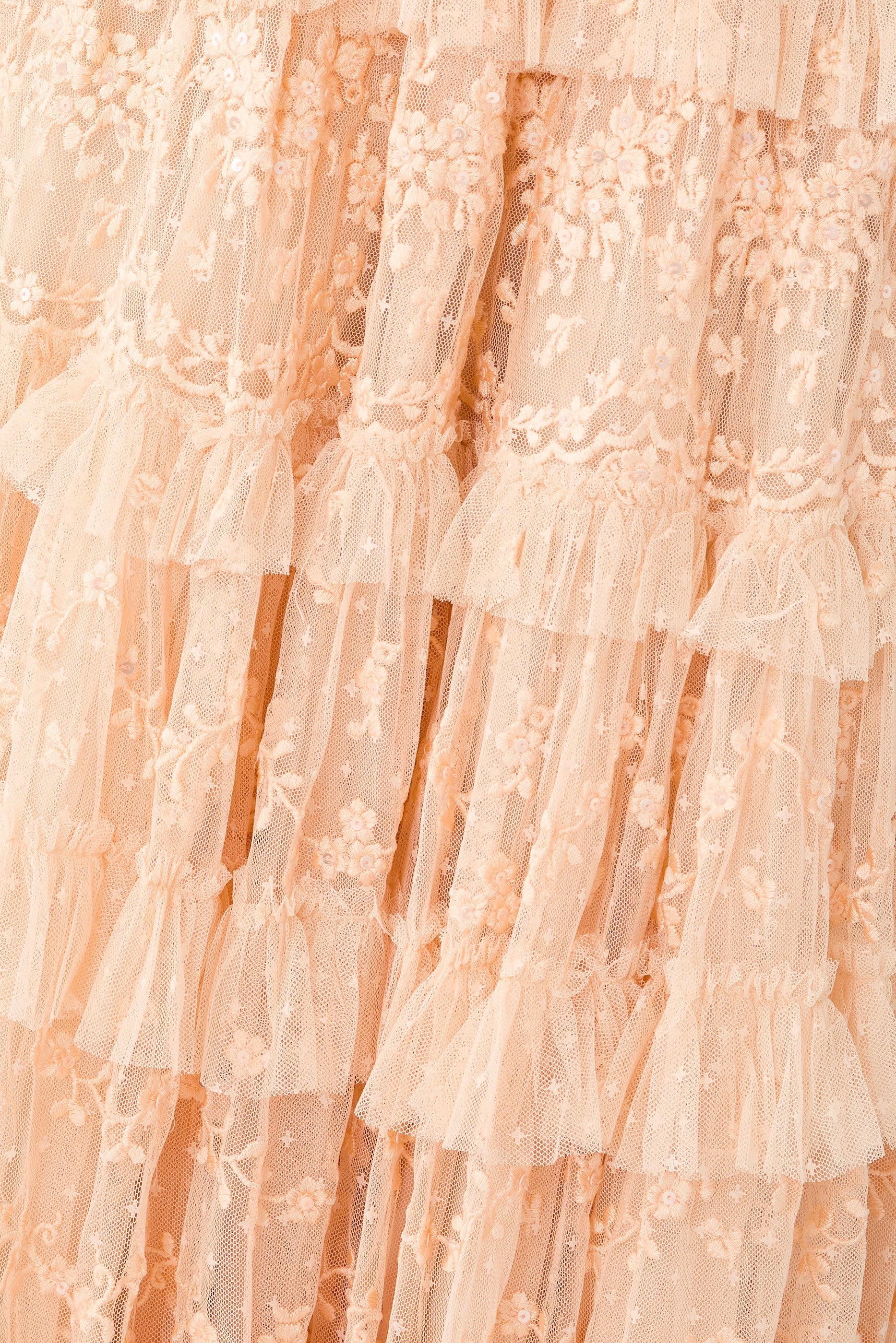 فستان سهرة بلوسوم بطول الكاحل دانتيل