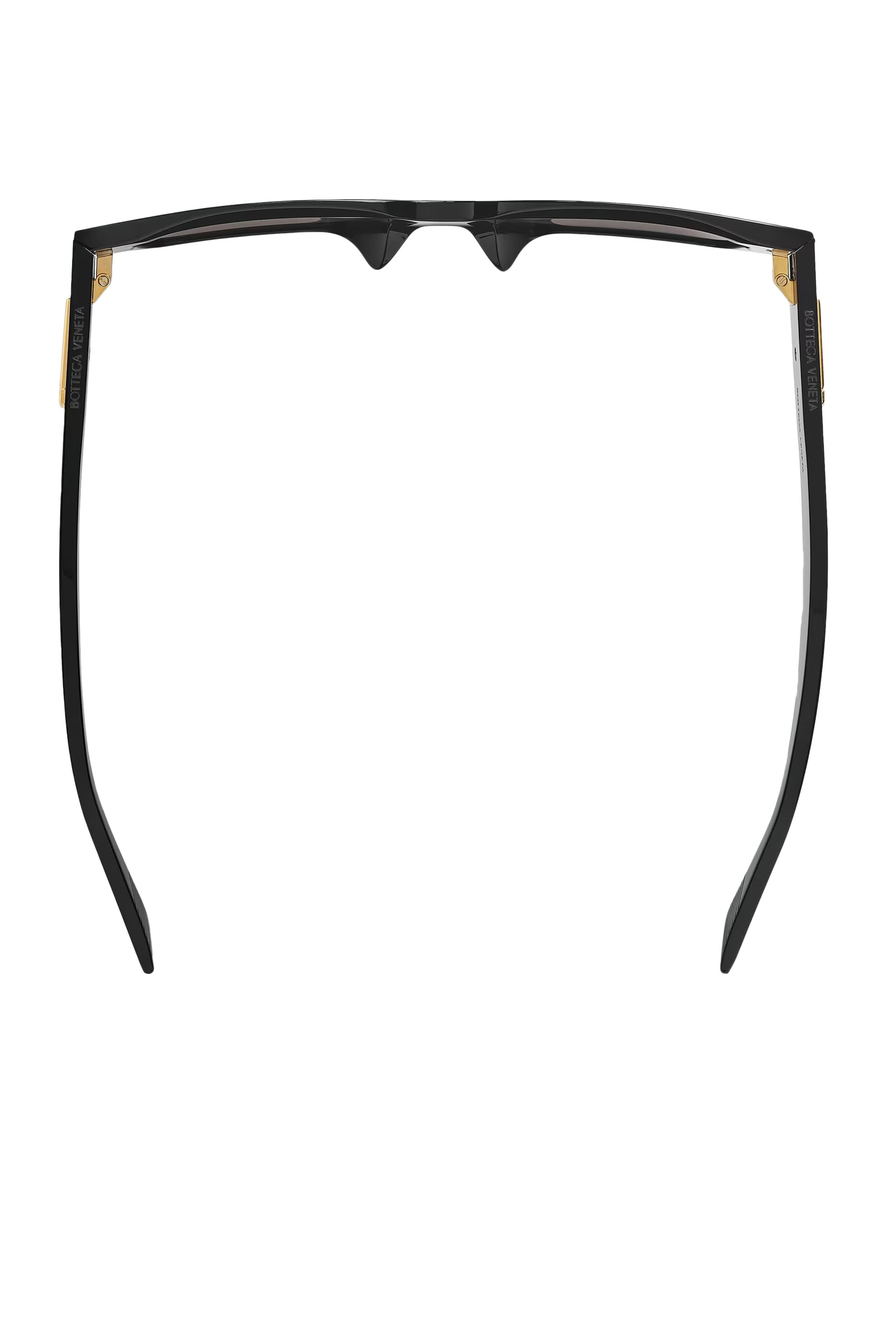 نظارة شمسية بإطار مربع رفيع