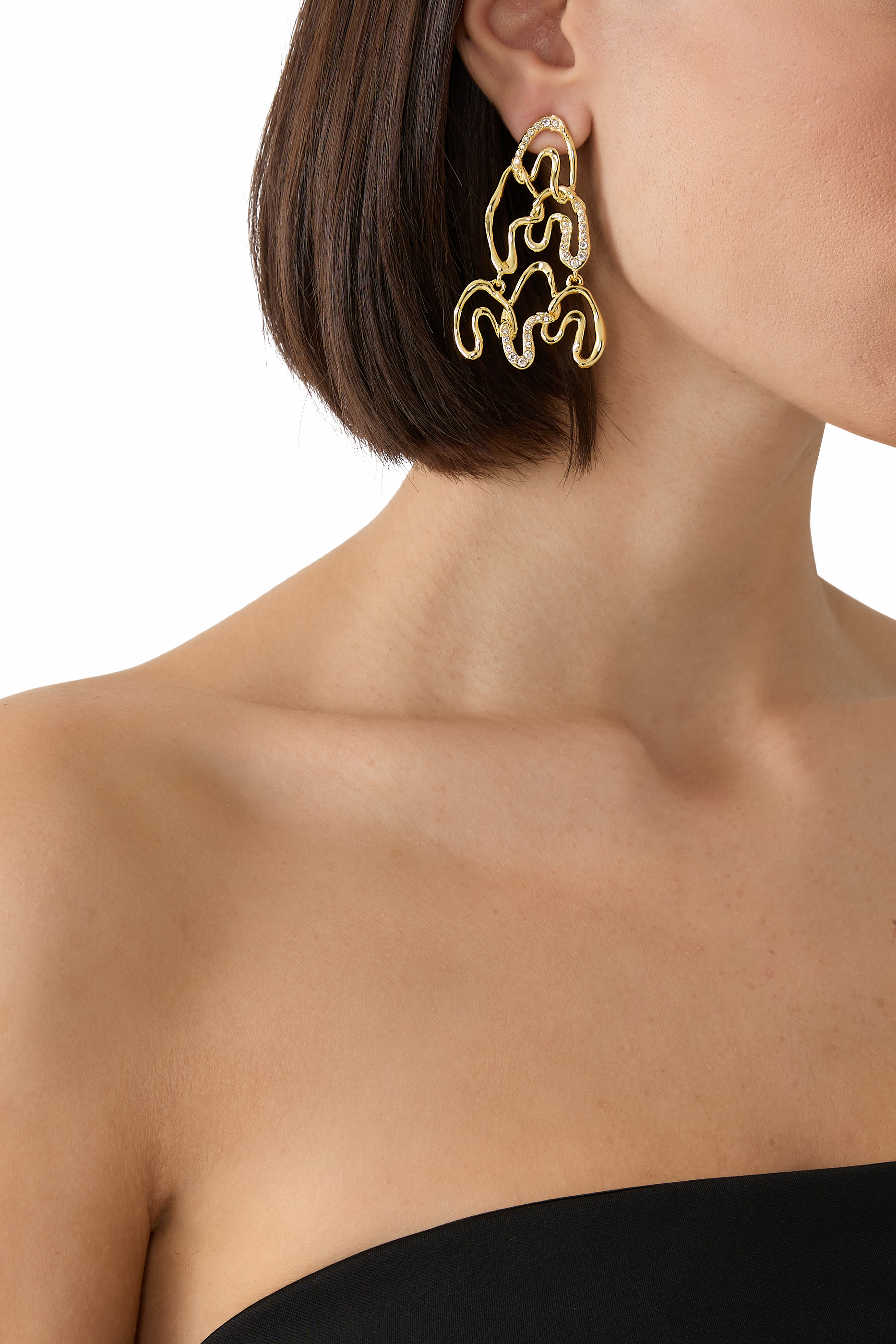 أقراط سولاناليس كبيرة بتصميم ثريا مرصعة بالكريستال، نحاس مطلي بذهب عيار 14