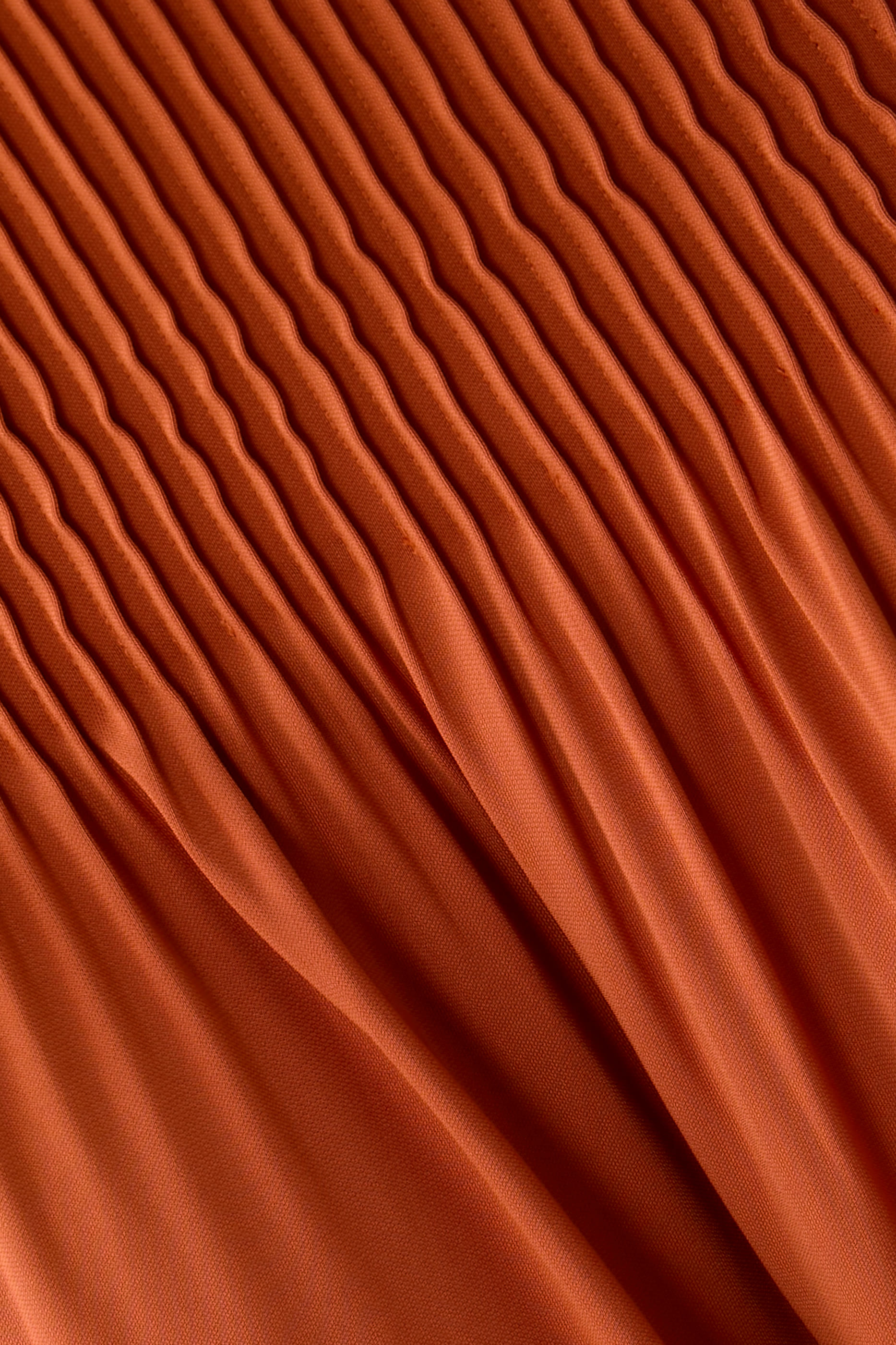 فستان بطيات جيرسيه