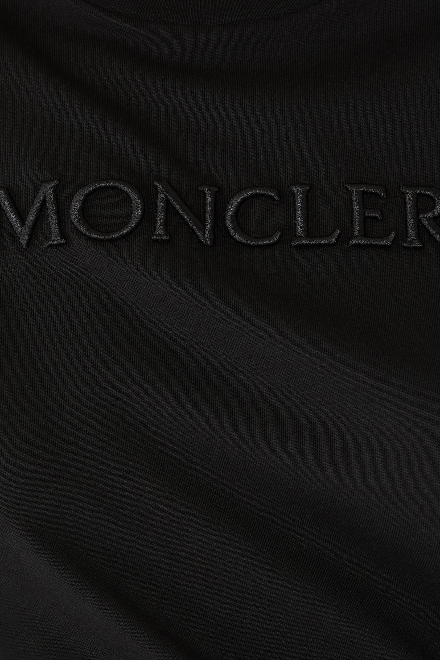 تيشيرت بشعار الماركة قطن