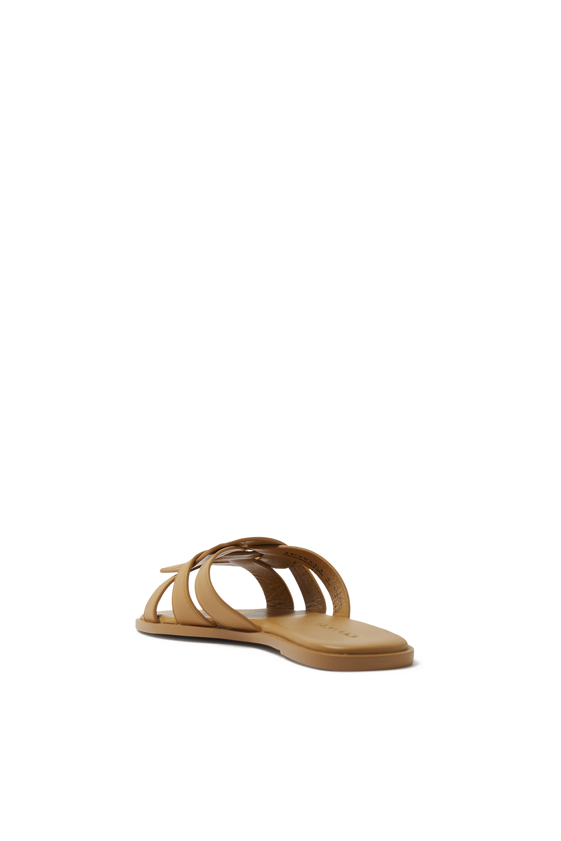 حذاء مفتوح لينا