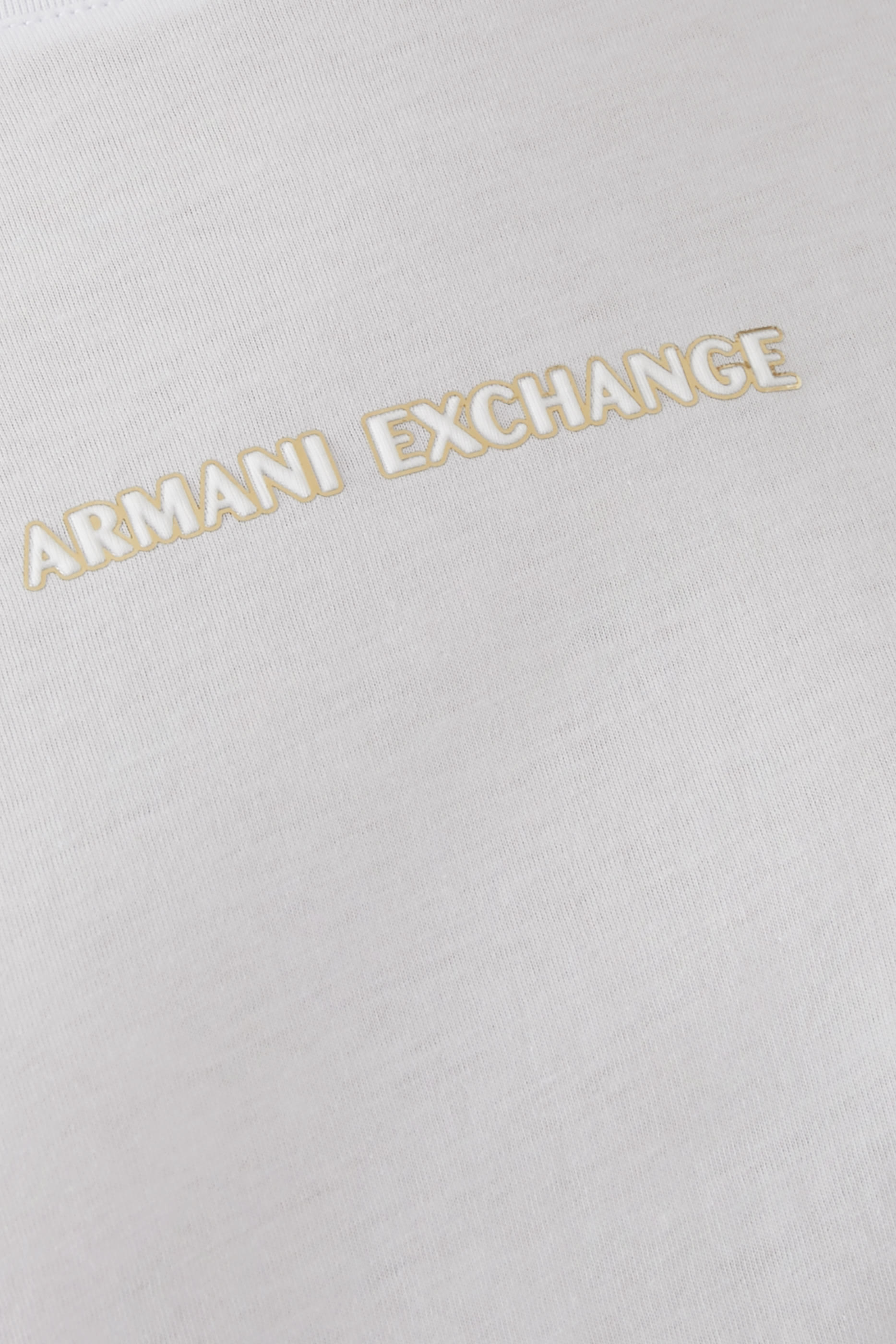 تيشيرت بشعار الماركة