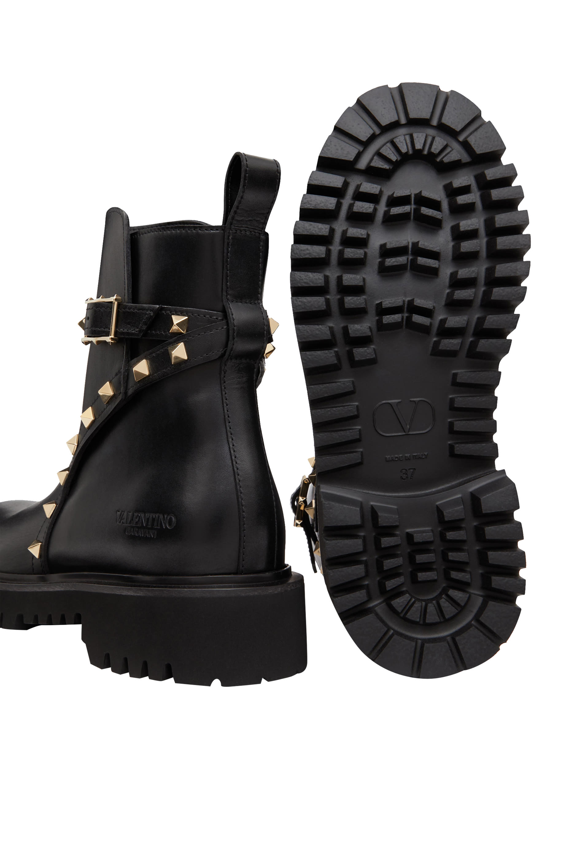 بوت بطول الكاحل بحلي هرمية جلد عجل