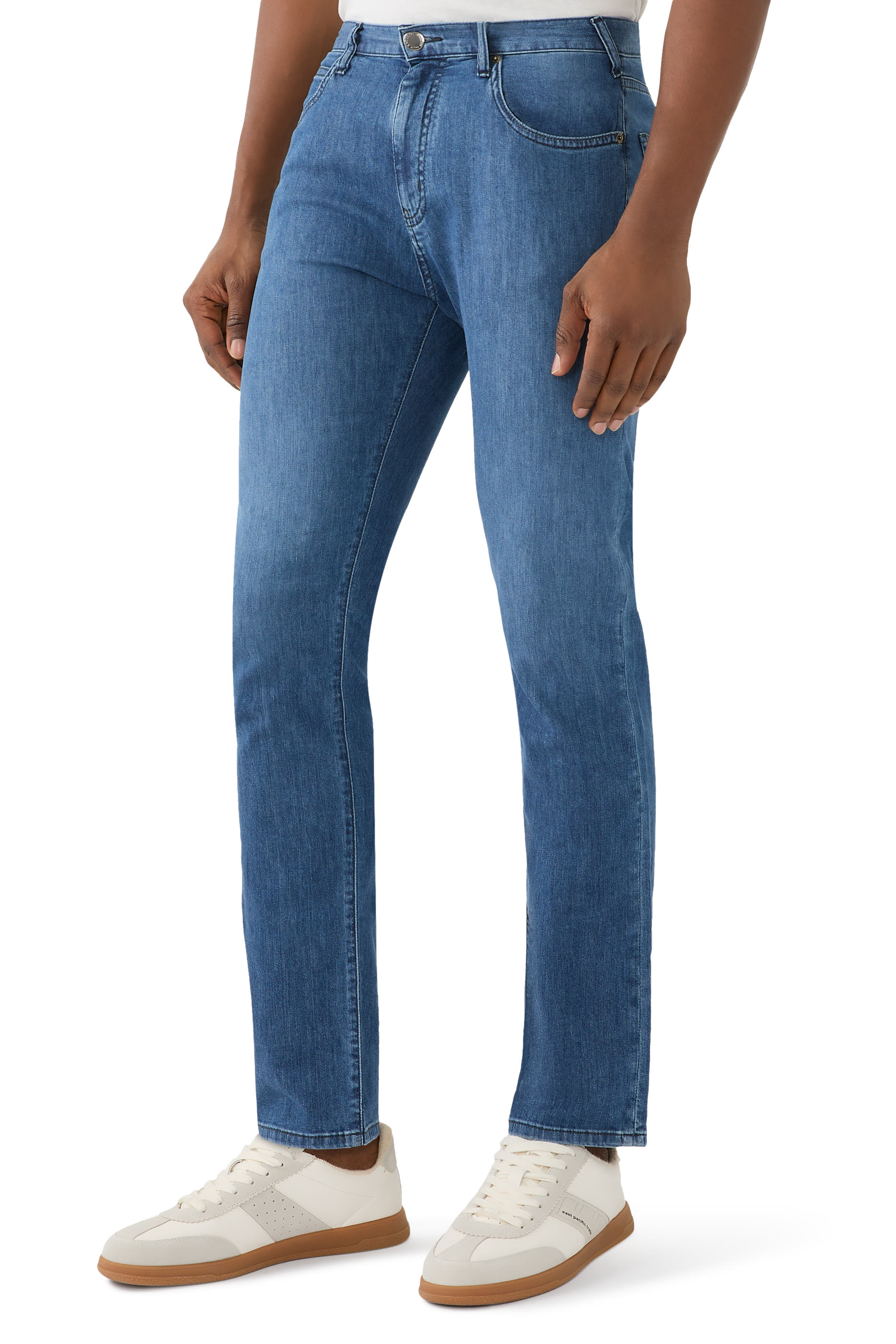 بنطال دنيم بقصة مستقيمة