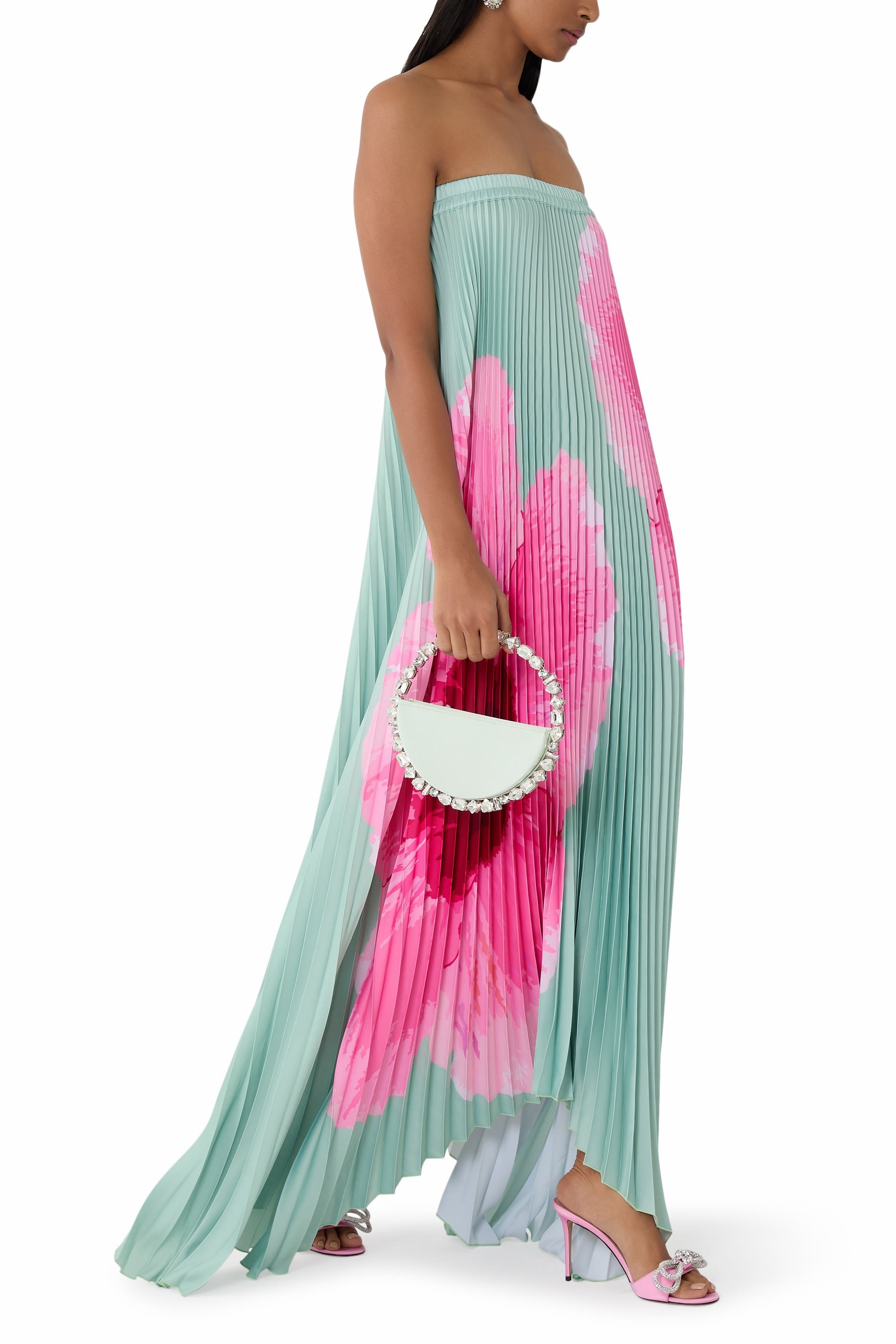 فستان سهرة بيسوس بلا حمالات