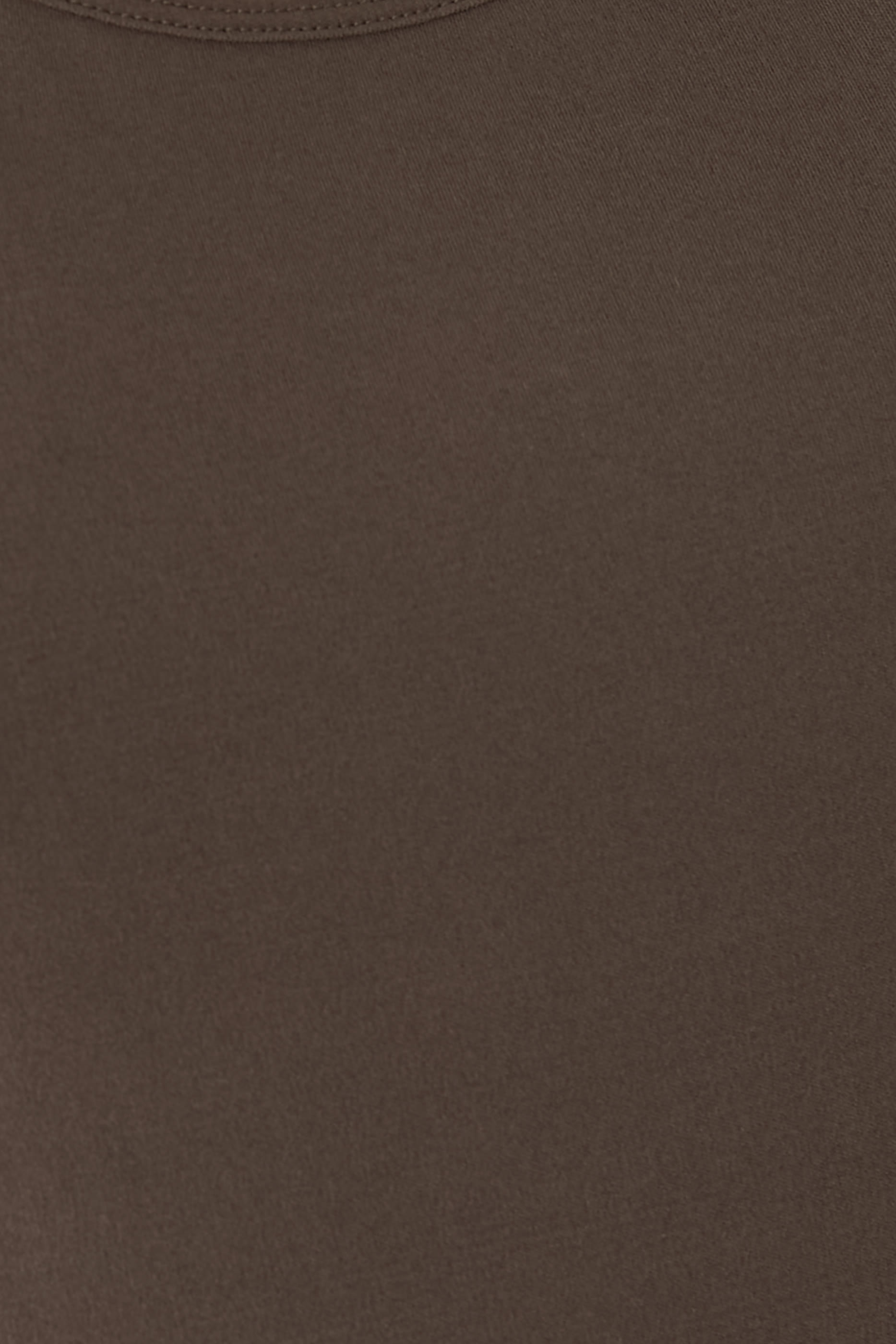 بلوزة بلا أكمام بياقة عميقة حرير جيرسيه مطاطي