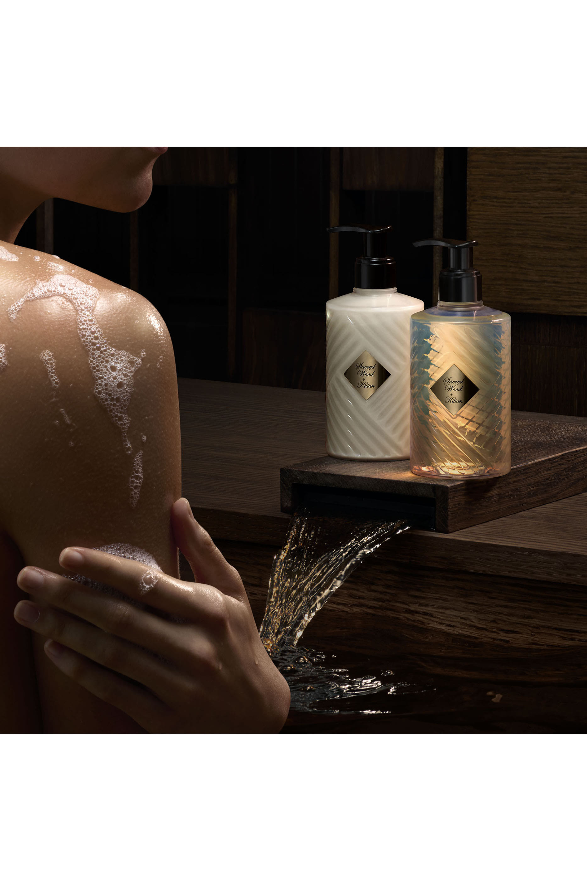 شاور جل ساكرد وود قابل لإعادة الملء