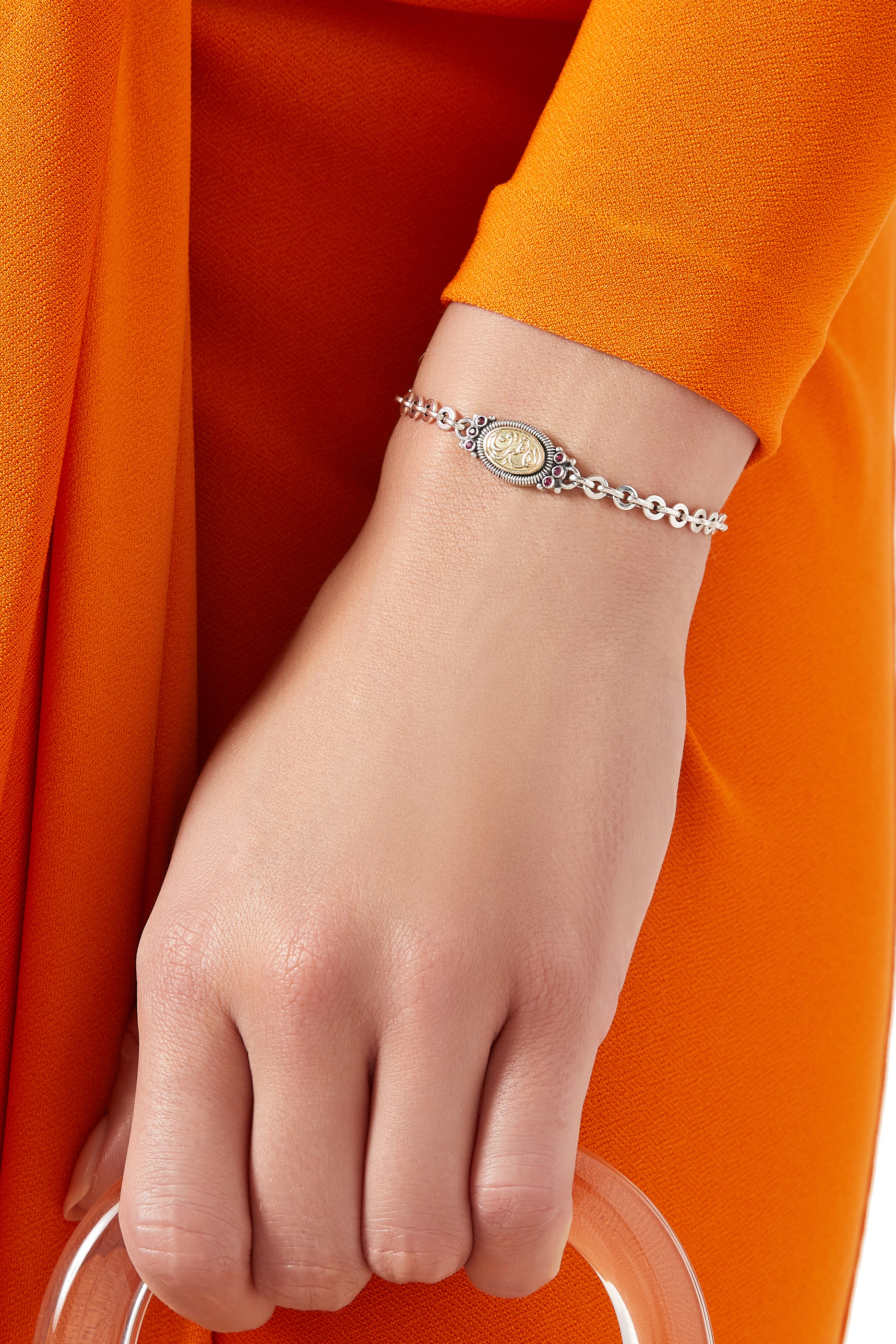 سوار مزين بعبارة لا نفترق ذهب عيار 18 وفضة إسترلينية