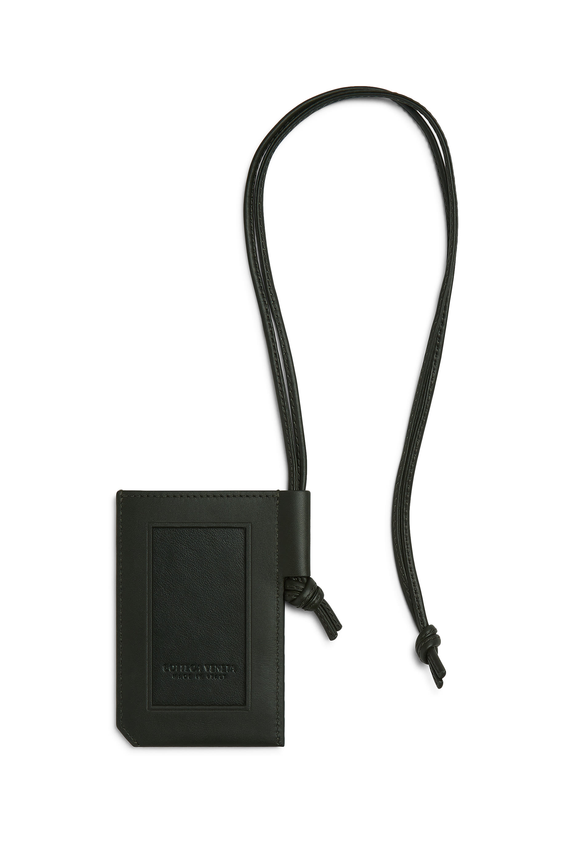 حافظة بطاقة الهوية بيكولو بتصميم مجدول