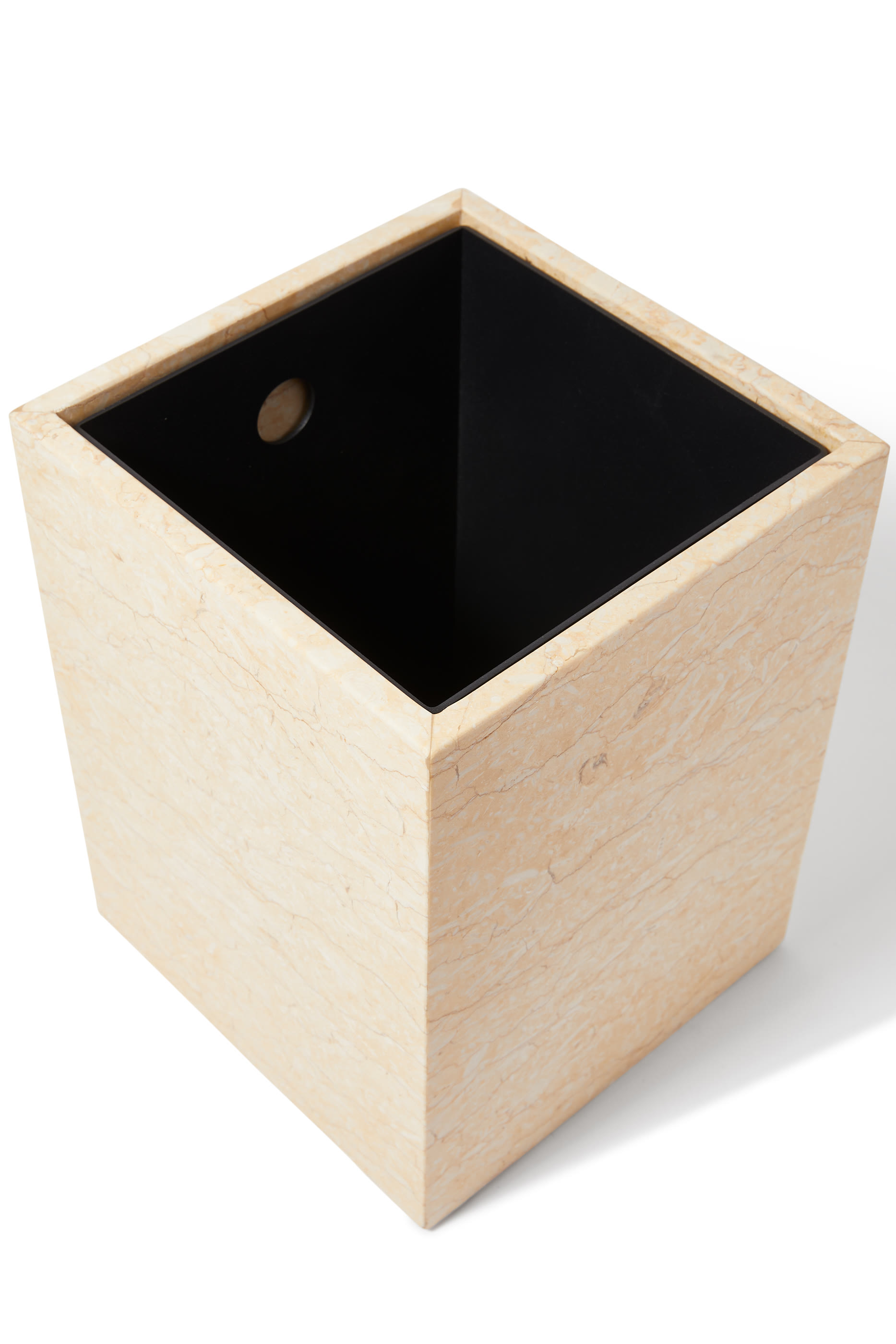 سلة مهملات رخام