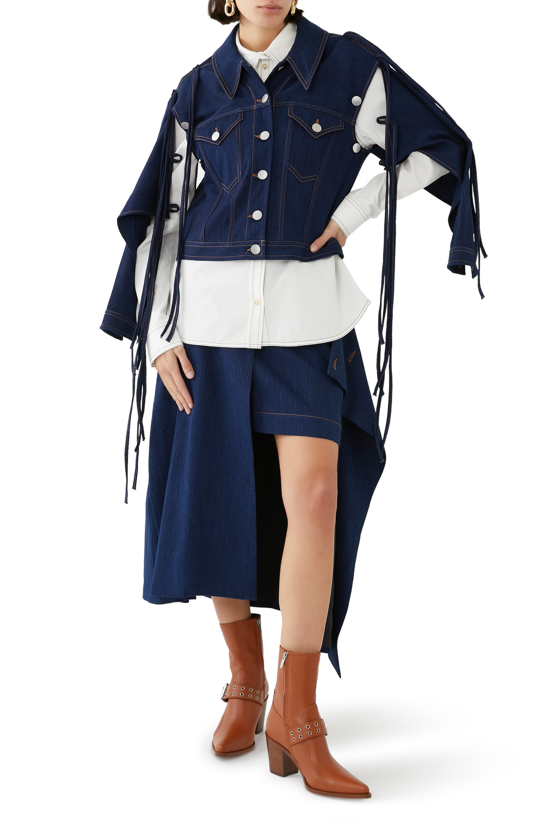 جاكيت دنيم الور بأكمام مفتوحة