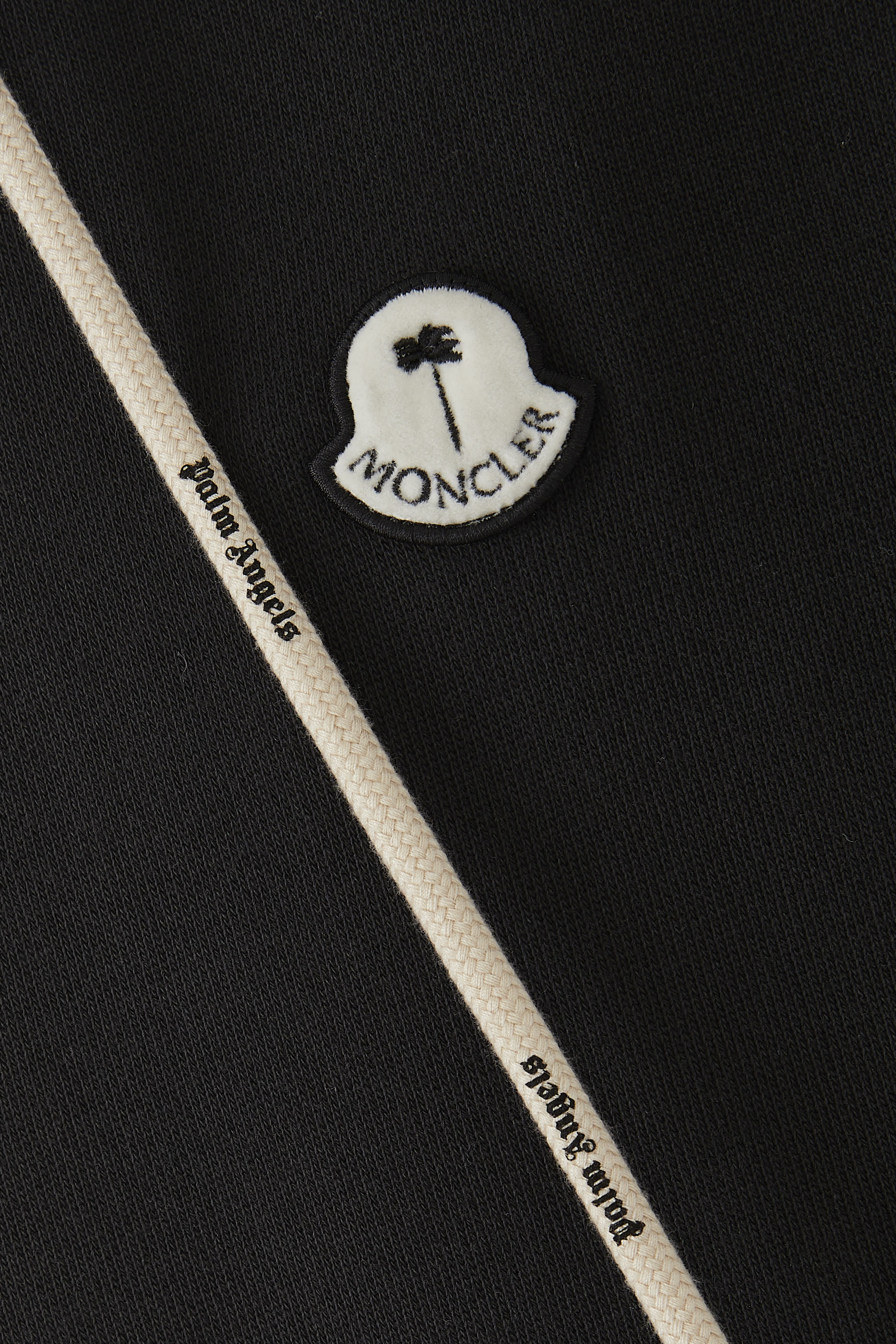 هودي بالم انجلز x مونكلر