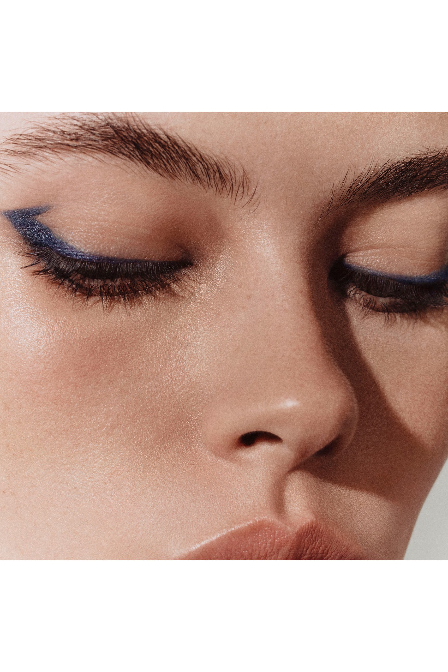 قلم شفاه ملون Trait d'Herm&egrave;s