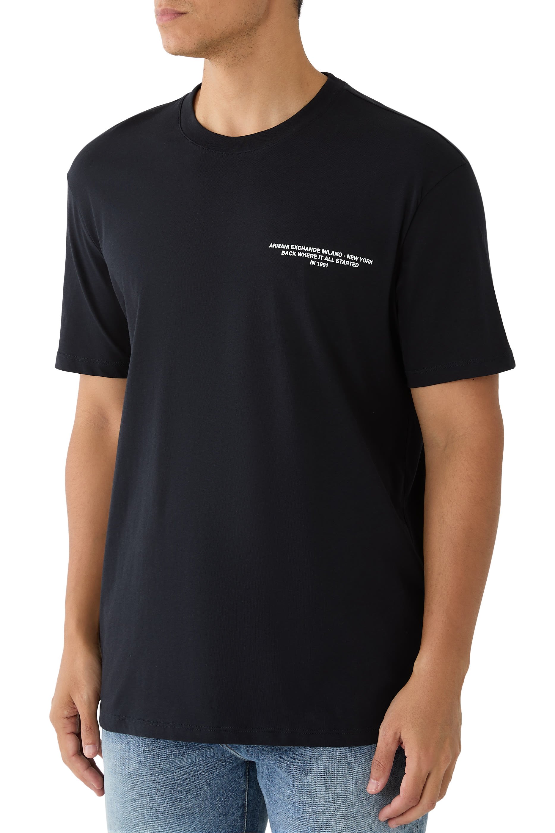 تيشيرت بشعار الماركة