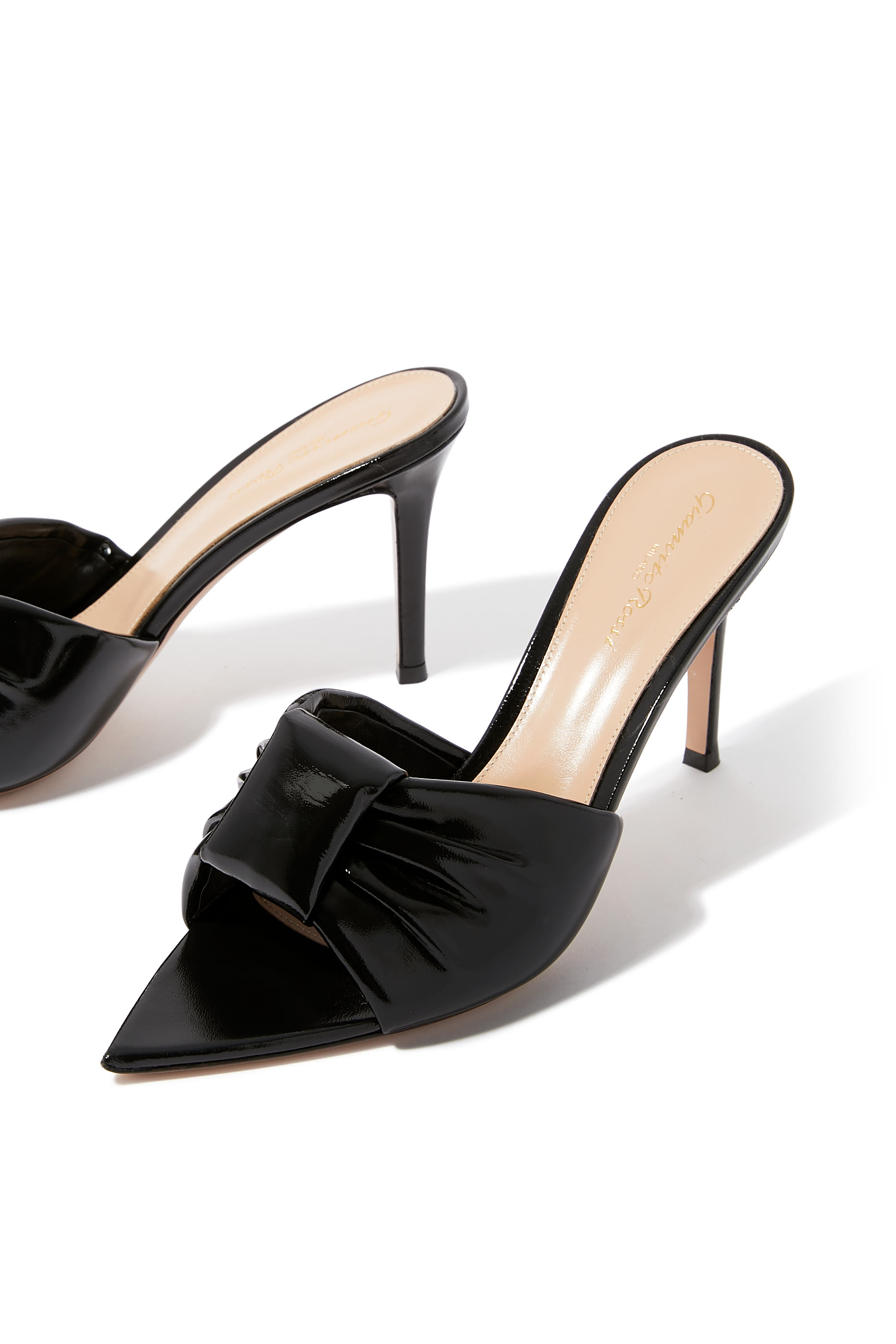 حذاء مفتوح من الخلف 85 جلد لامع