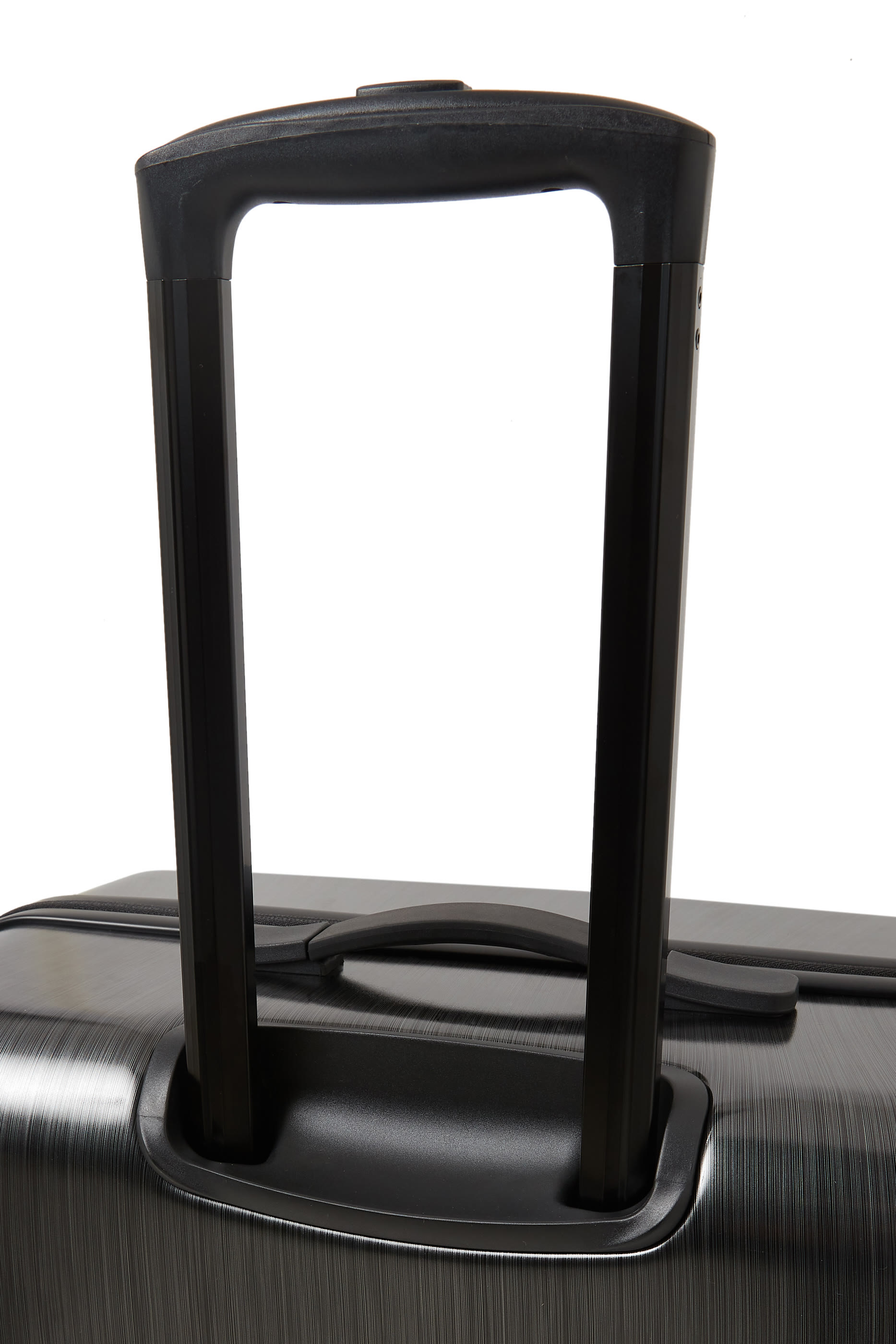 عربة ضيافة متوسطة مزينة بشعار الماركة