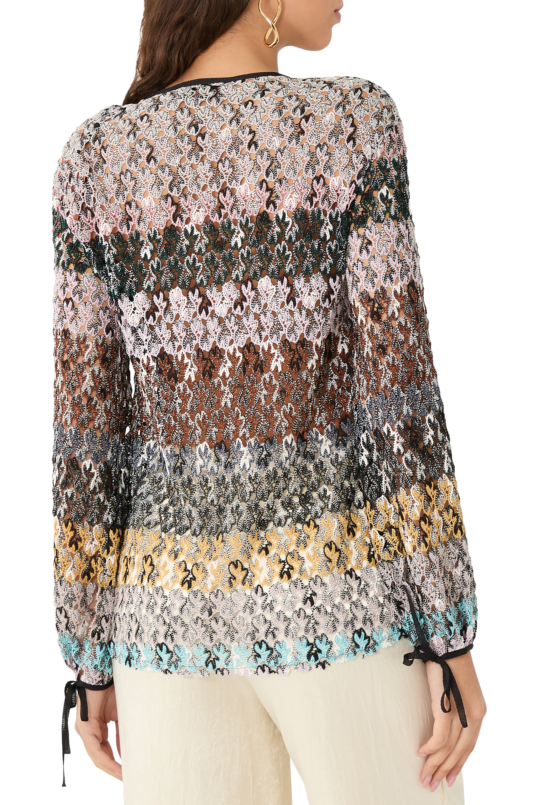 Crew Neck Blouse in Embroidered Lace