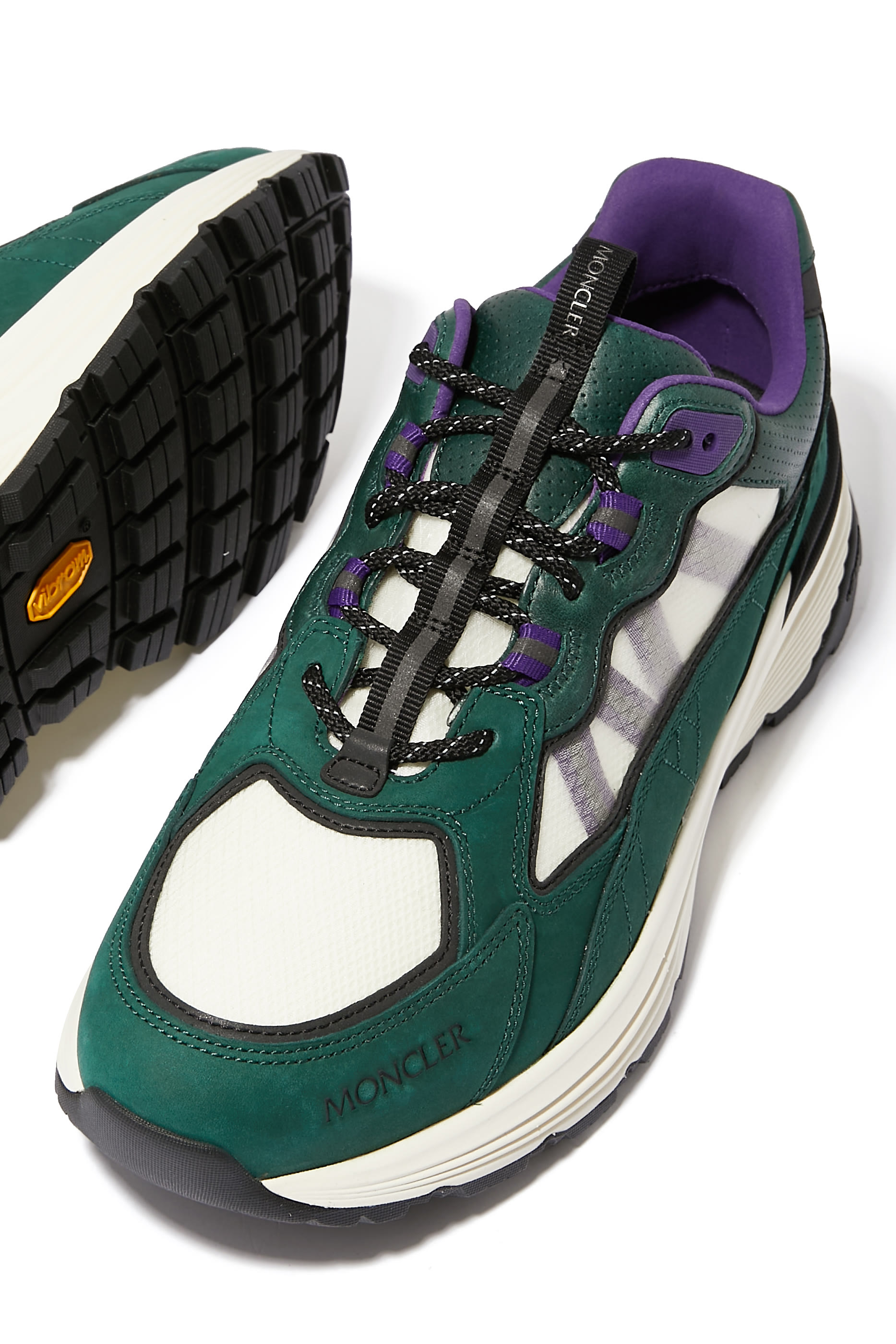 سنيكرز لايت رانر جلد