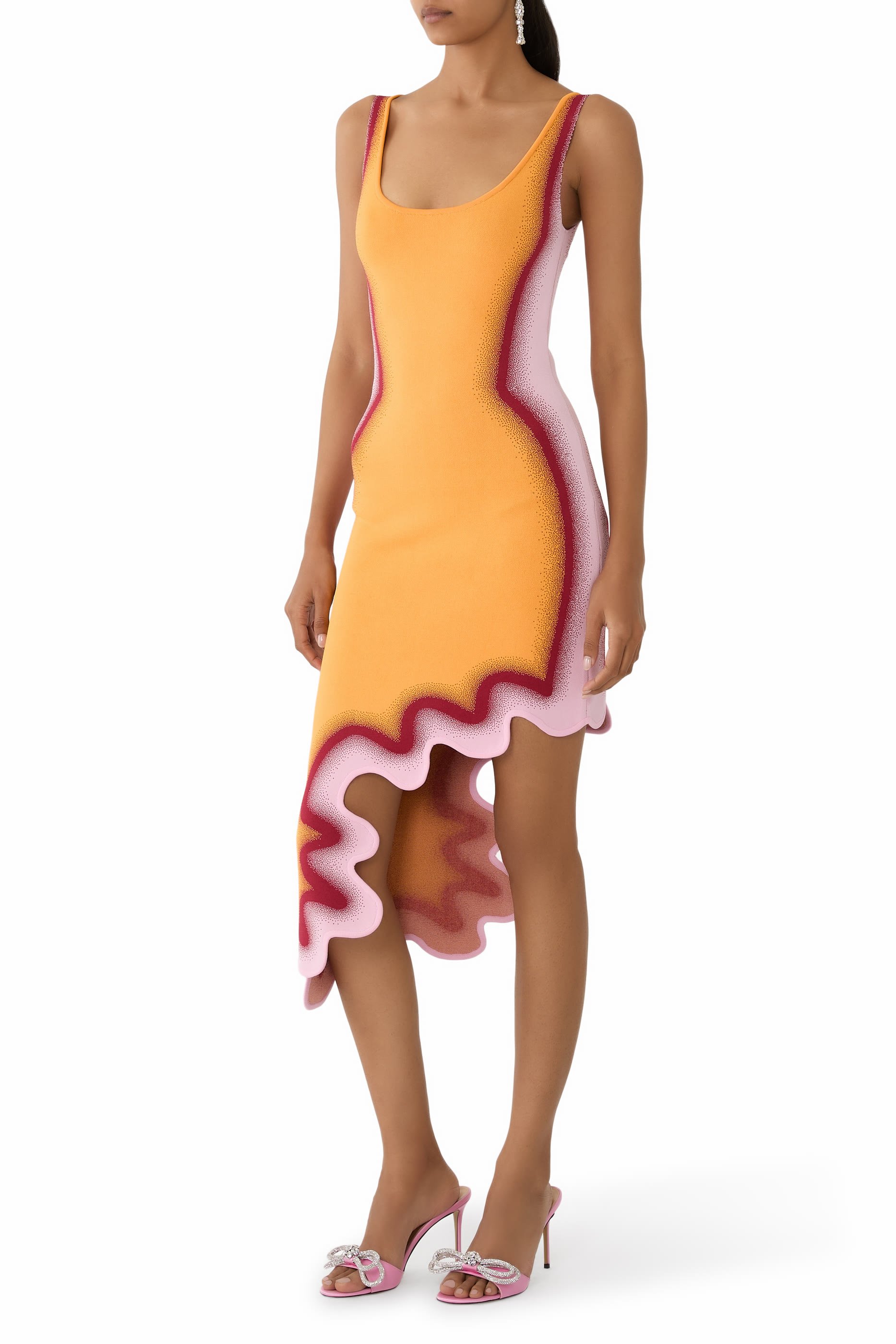 فستان أستر بتصميم متموج بوجهين غير متماثل