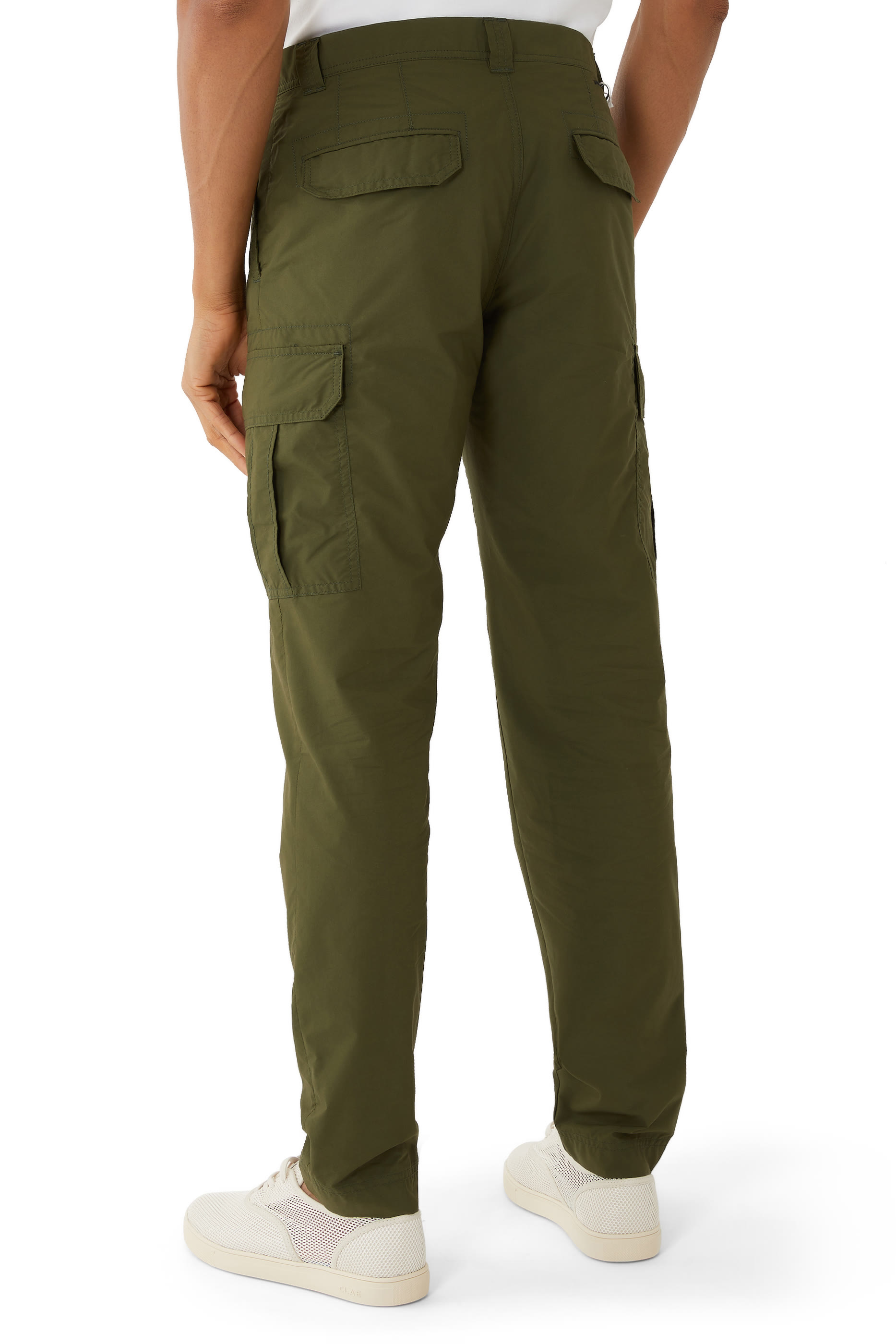 بنطال إنكوتكس