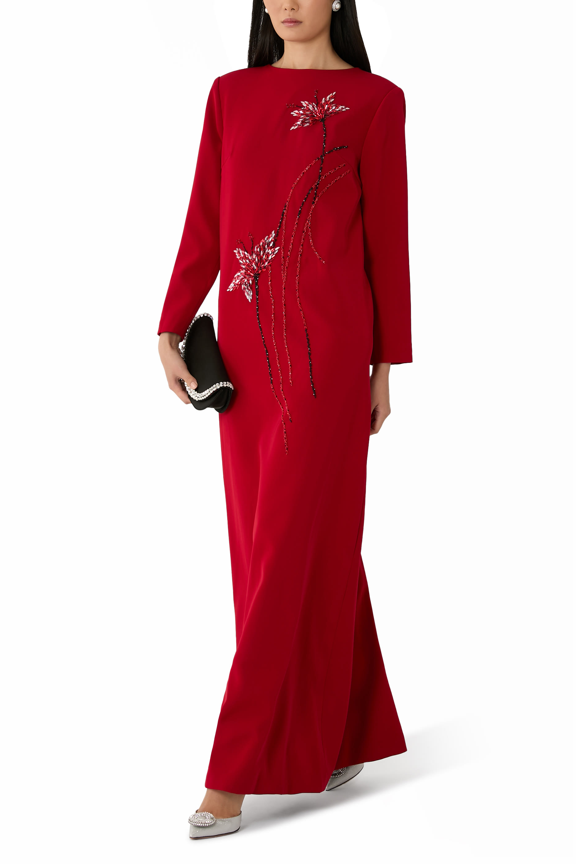 فستان سهرة بأكمام طويلة وخرز