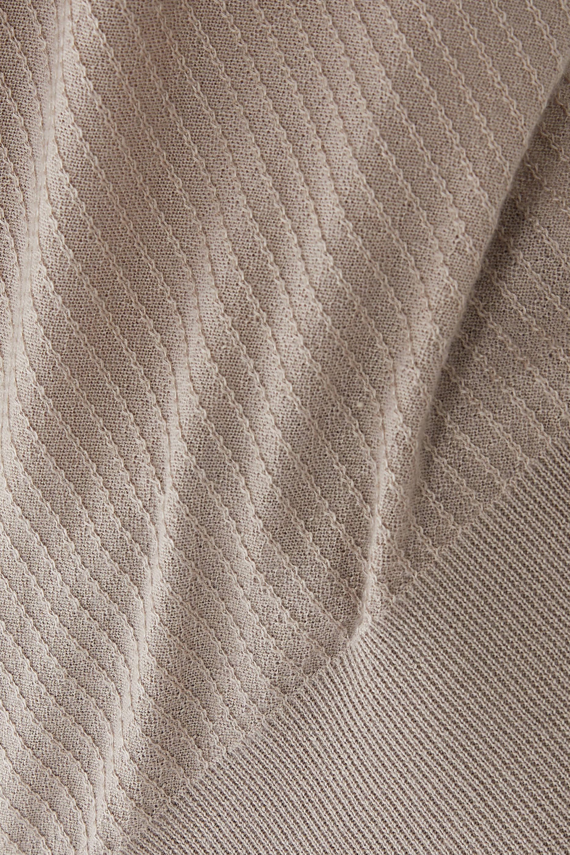 كنزة كشمير وحرير