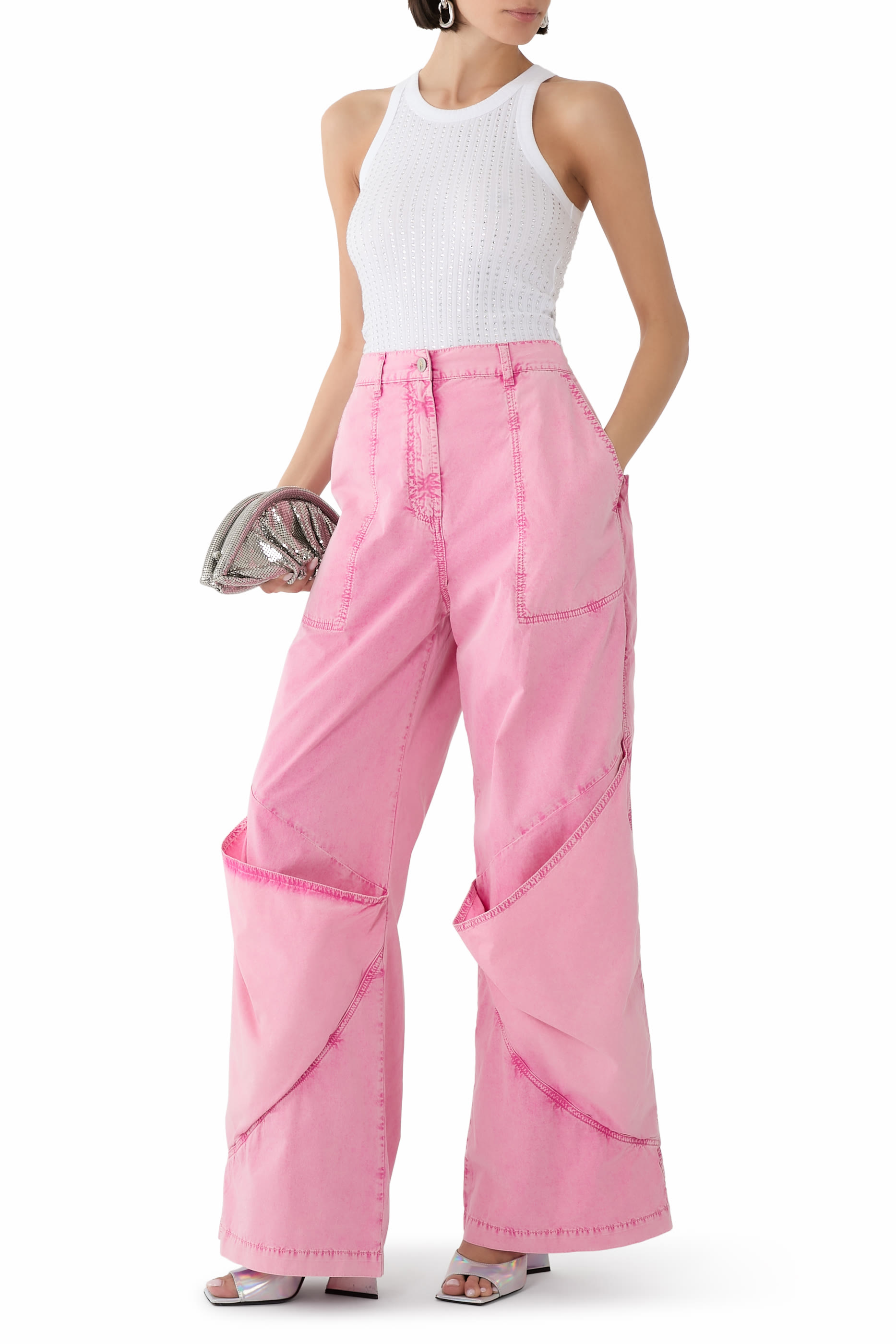 بنطال طويل بتطريز شعار الماركة