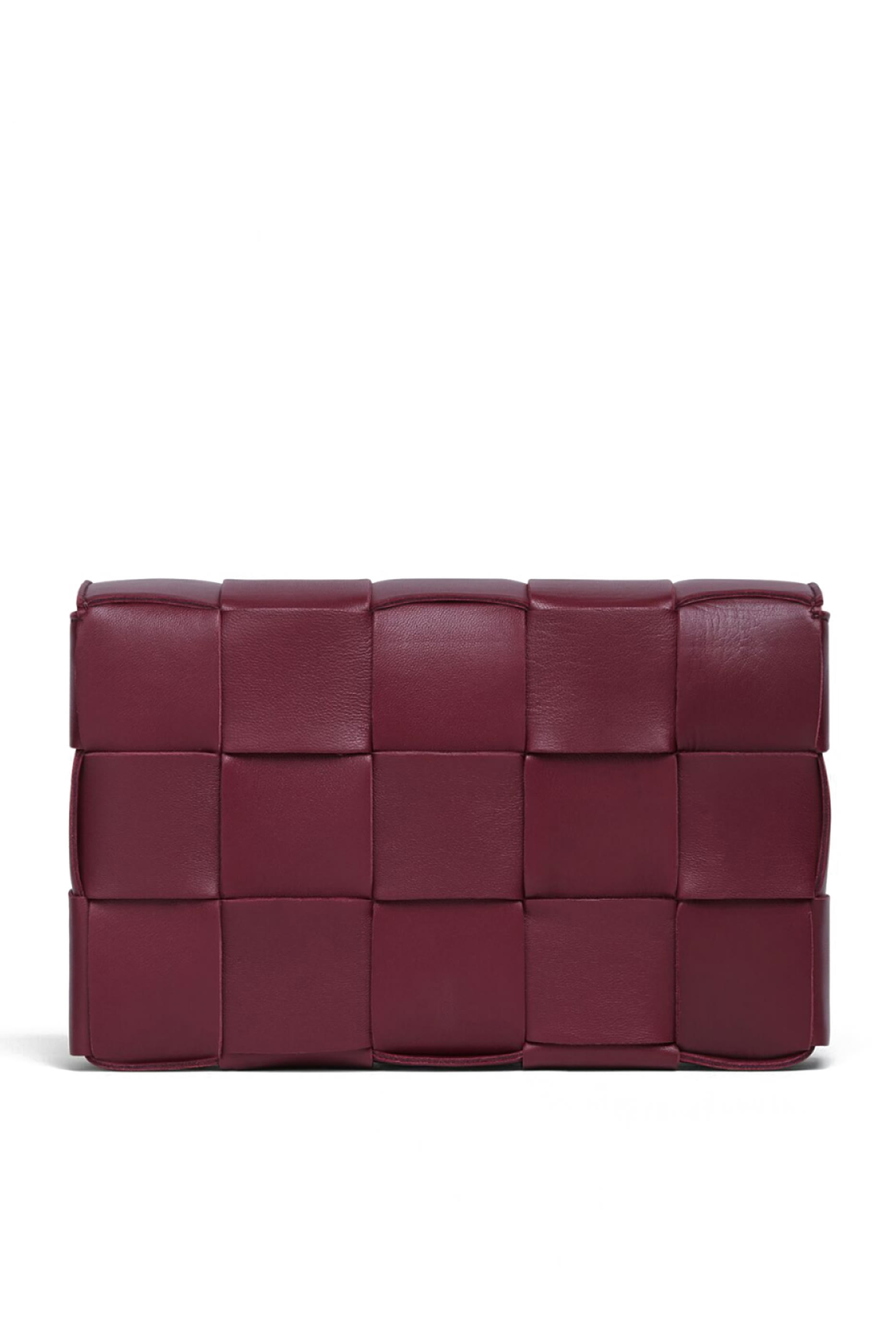 حقيبة كاسيت جلد بتصميم مجدول