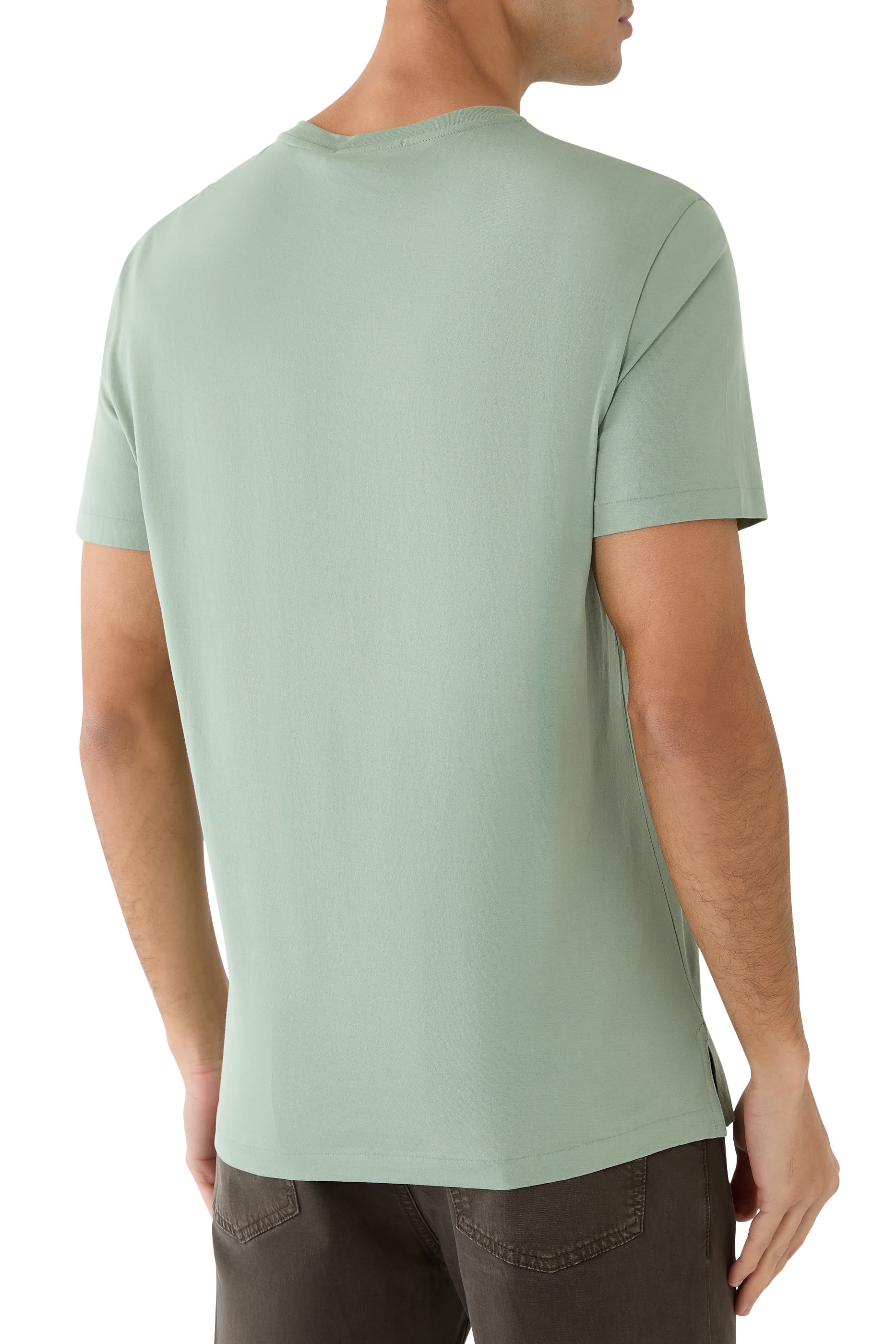 تيشيرت ليسل بياقة ضيقة