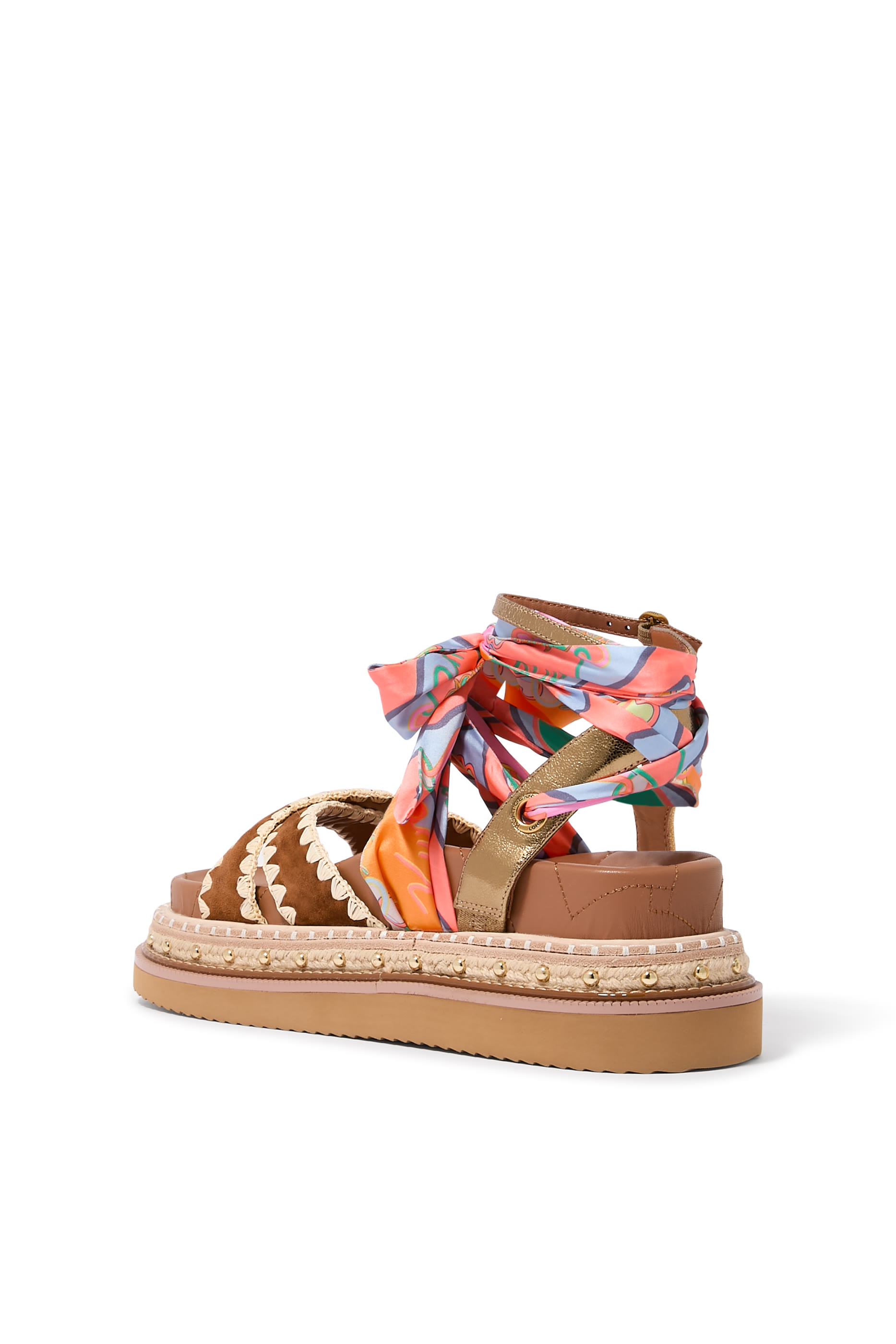 صندل أورسون بسيور متقاطعة ونقشة وشاح