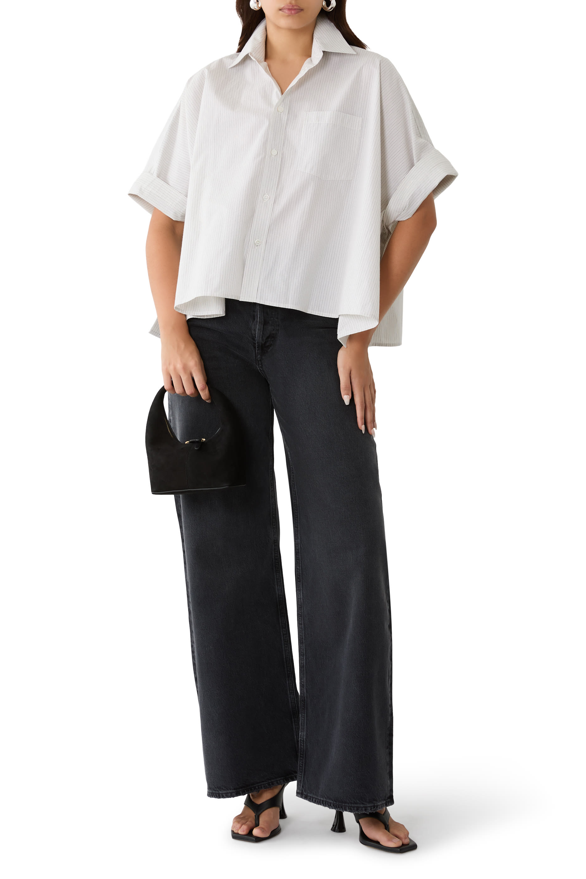 قميص بقصة قصيرة