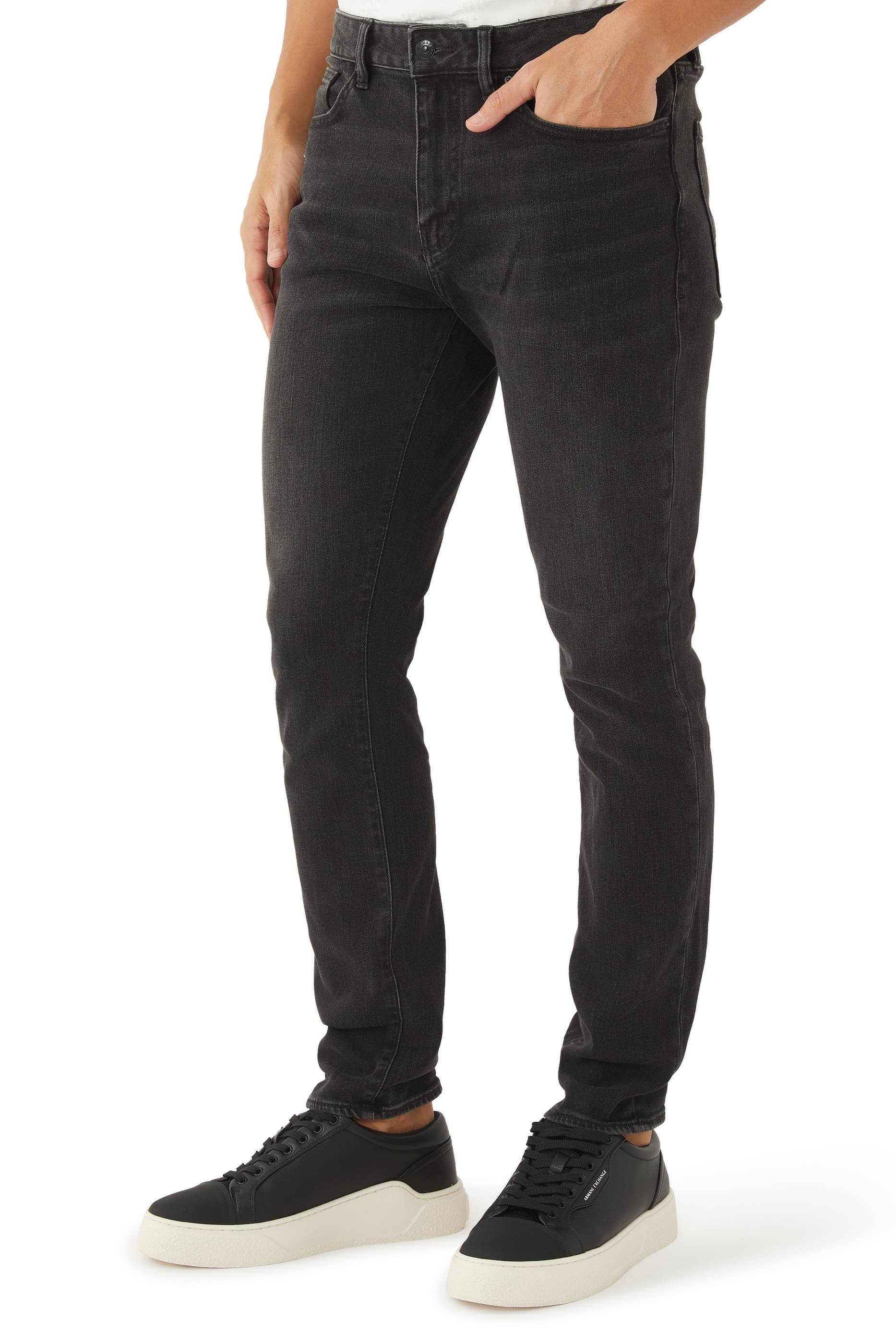 بنطال جينز بقصة سكيني دنيم