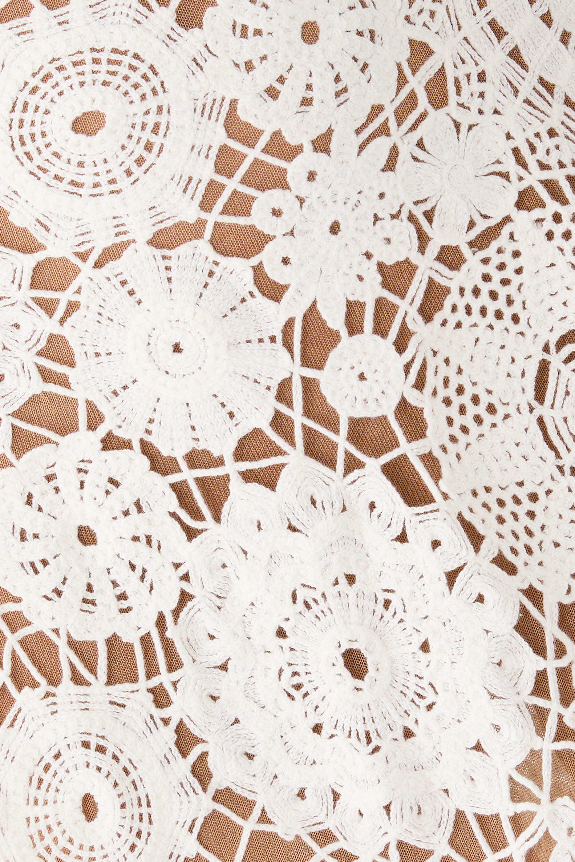 فستان كروشيه قصير