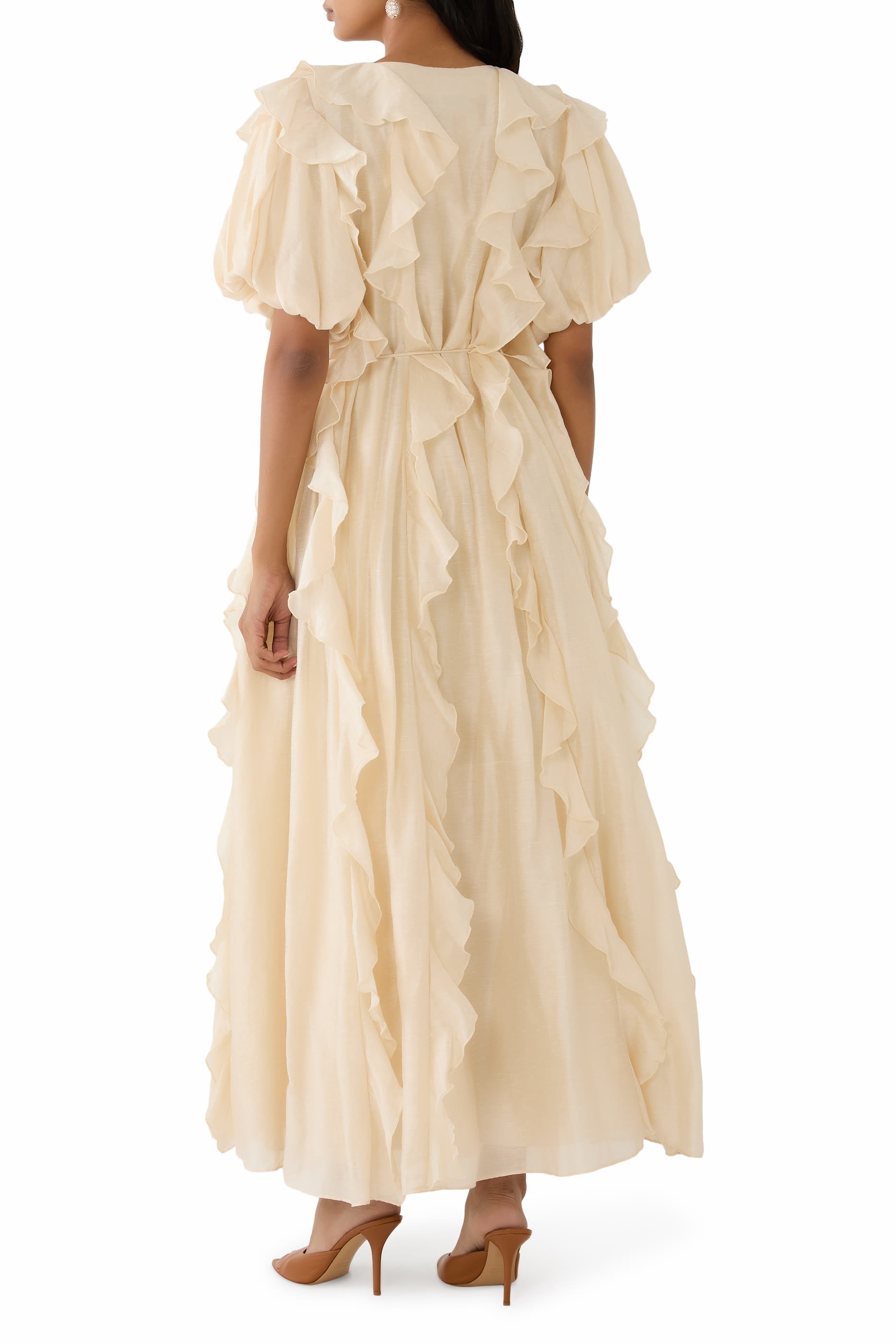 فستان فوياجار بقصة طويلة