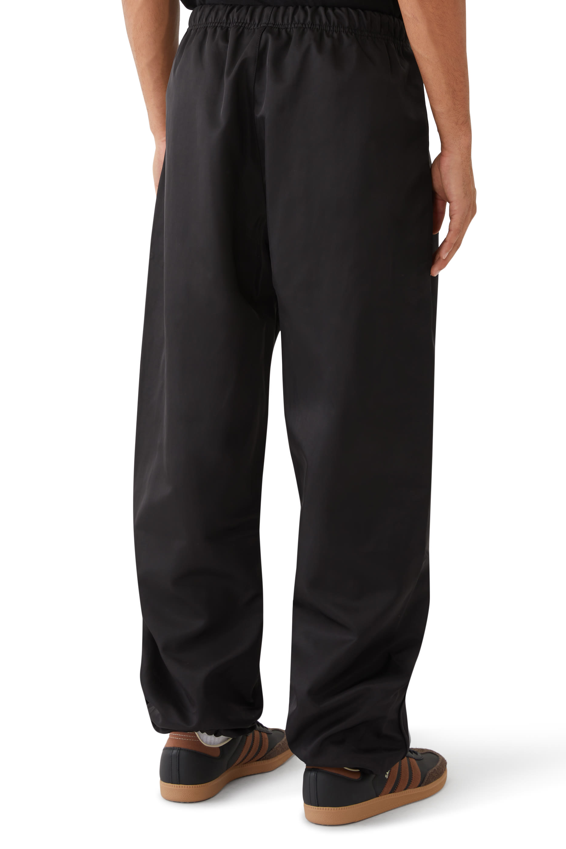 بنطال رياضي خامات نايلون مختلطة